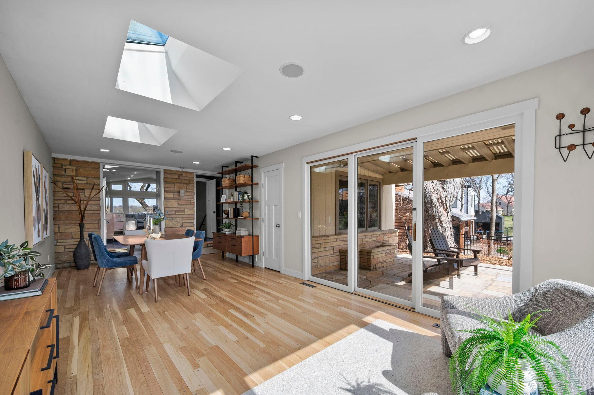 3090 Hamline Avenue N