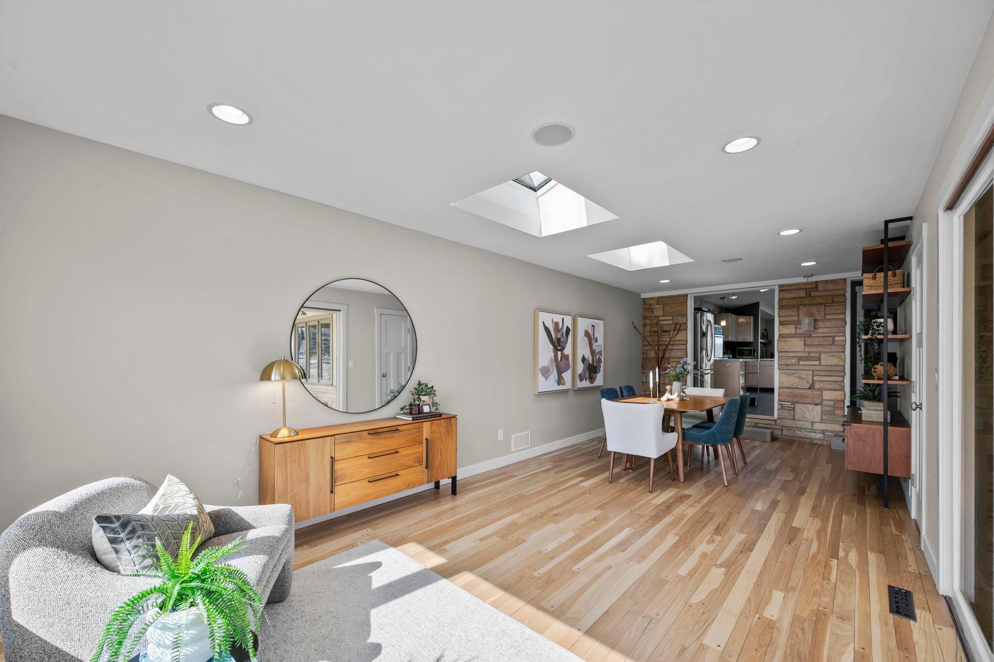 3090 Hamline Avenue N