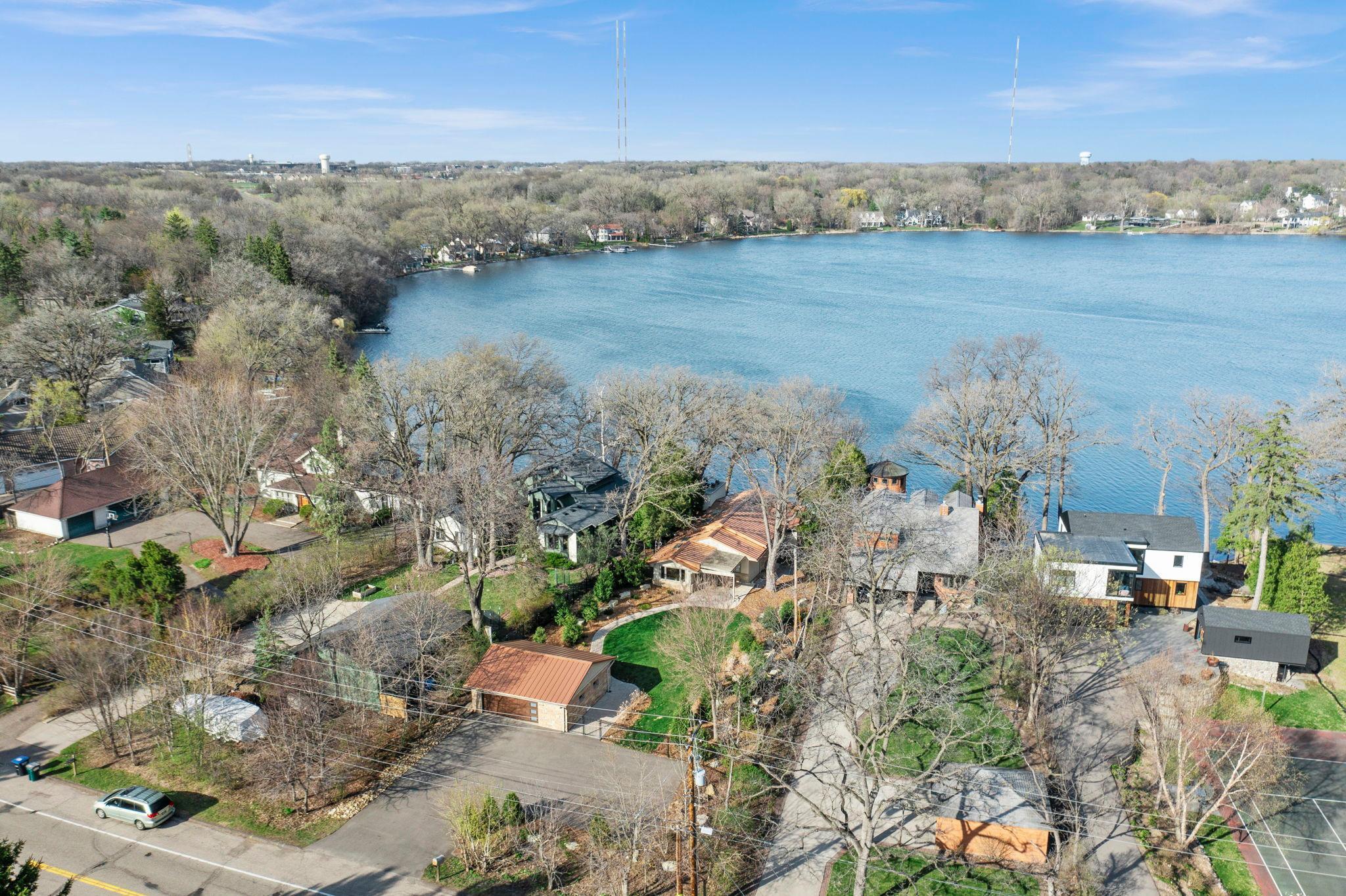 3090 Hamline Avenue N