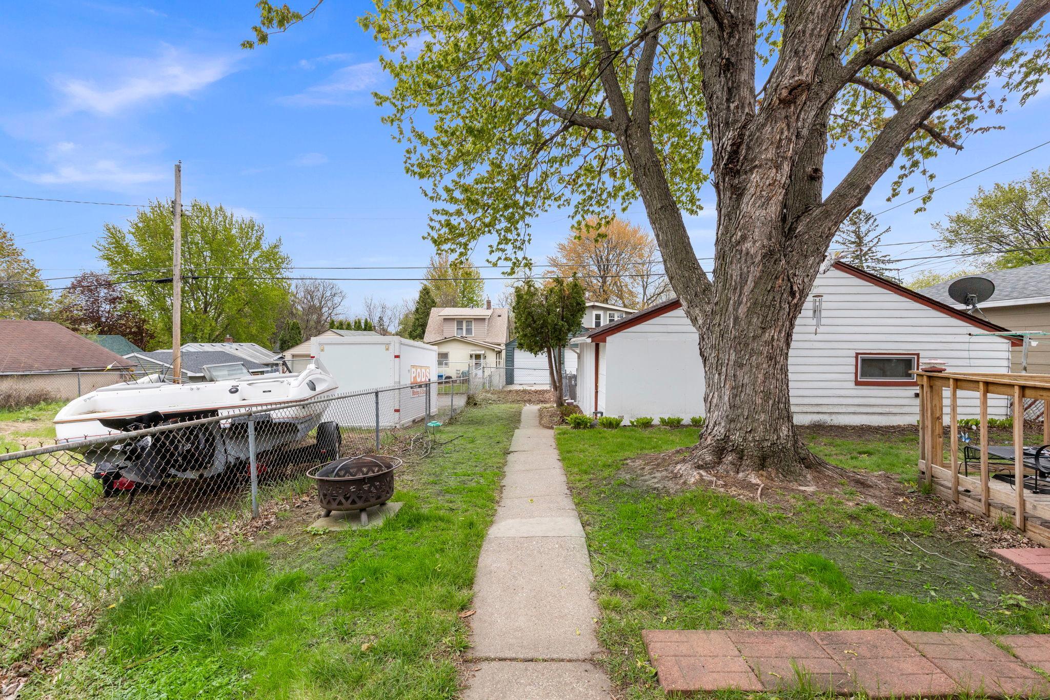1246 Hewitt Avenue