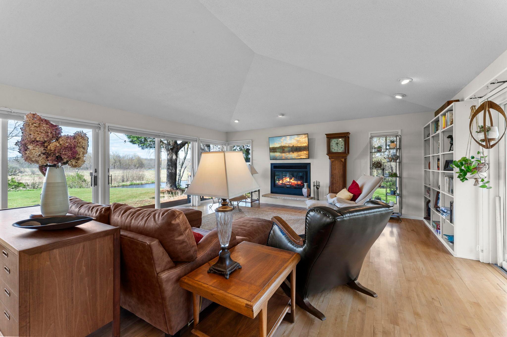 1711 W Church Road