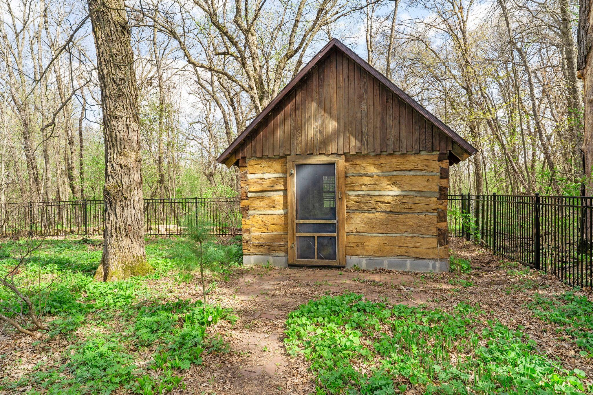 1711 W Church Road