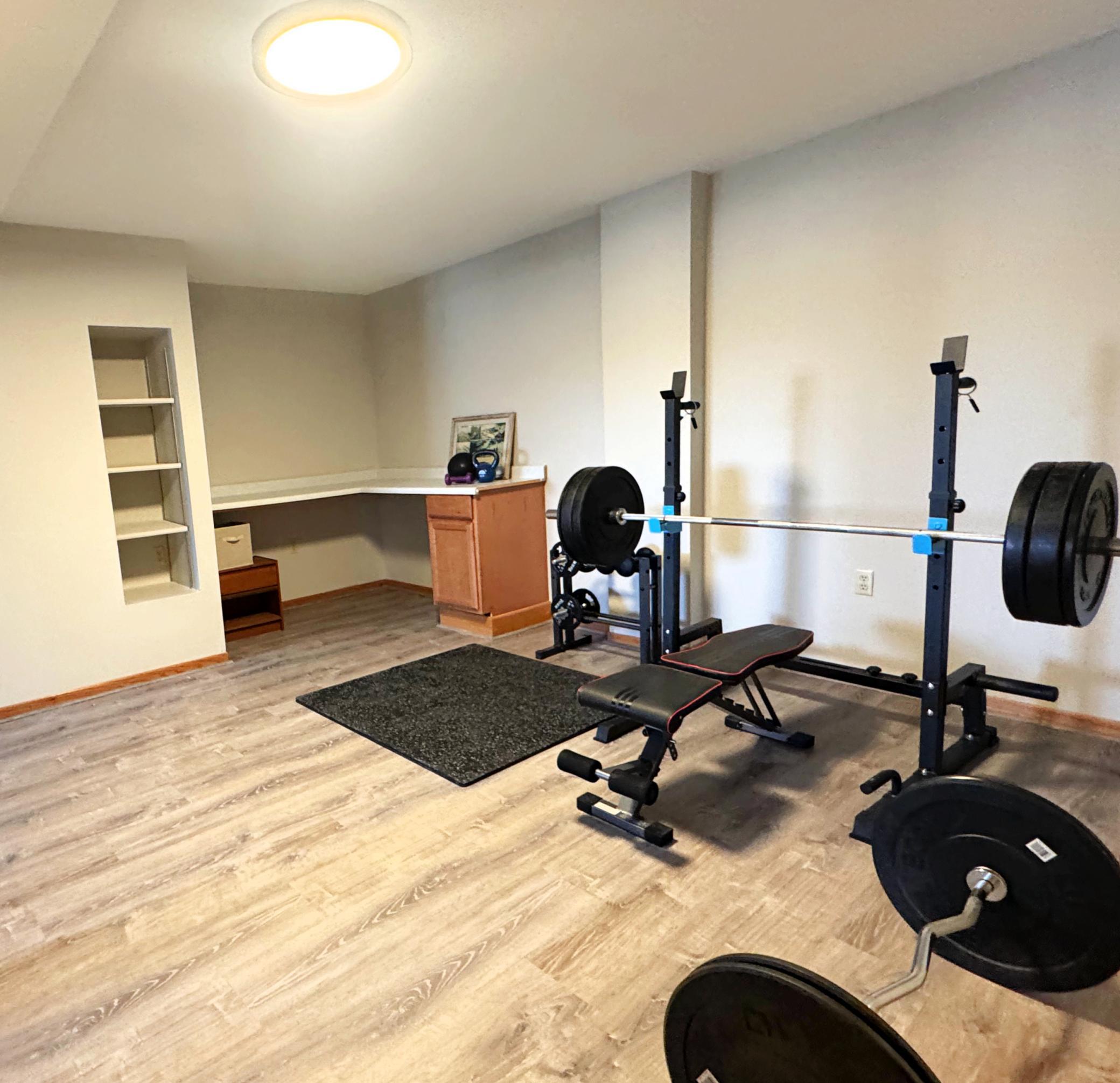 2319 Iverson Court
