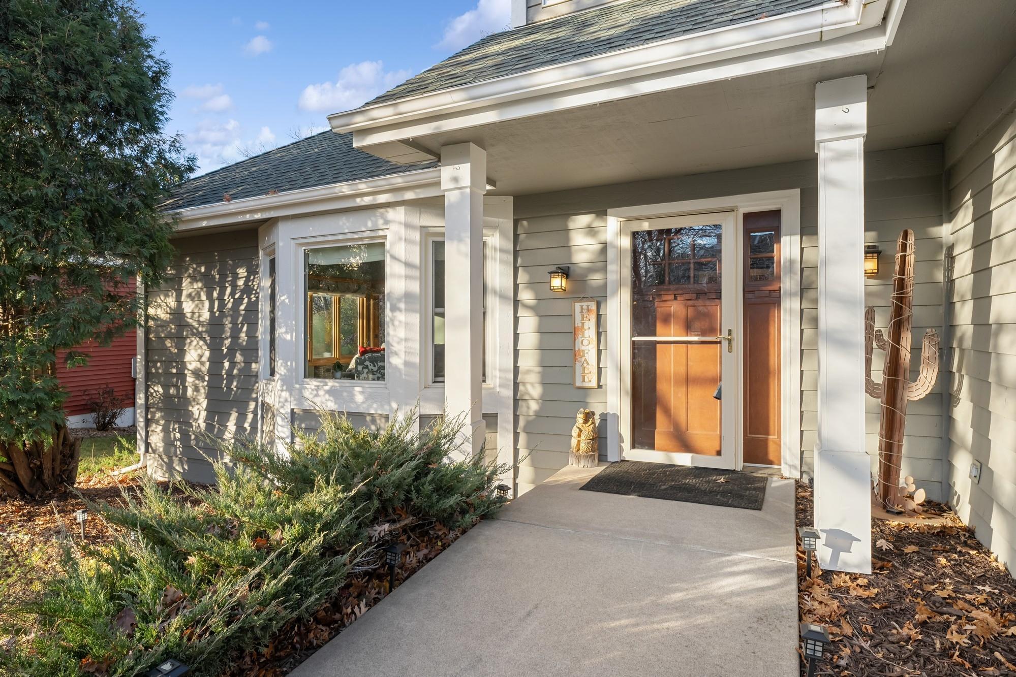 2319 Iverson Court