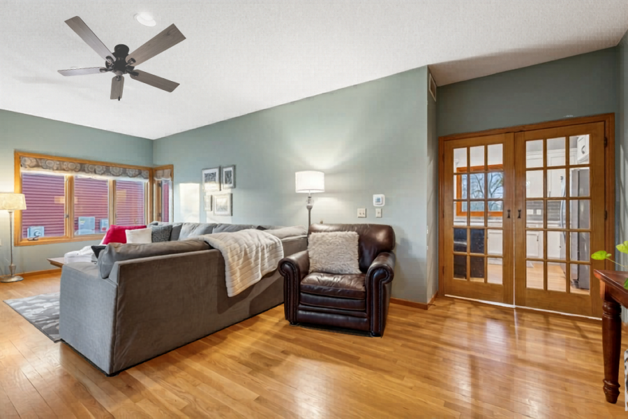 2319 Iverson Court