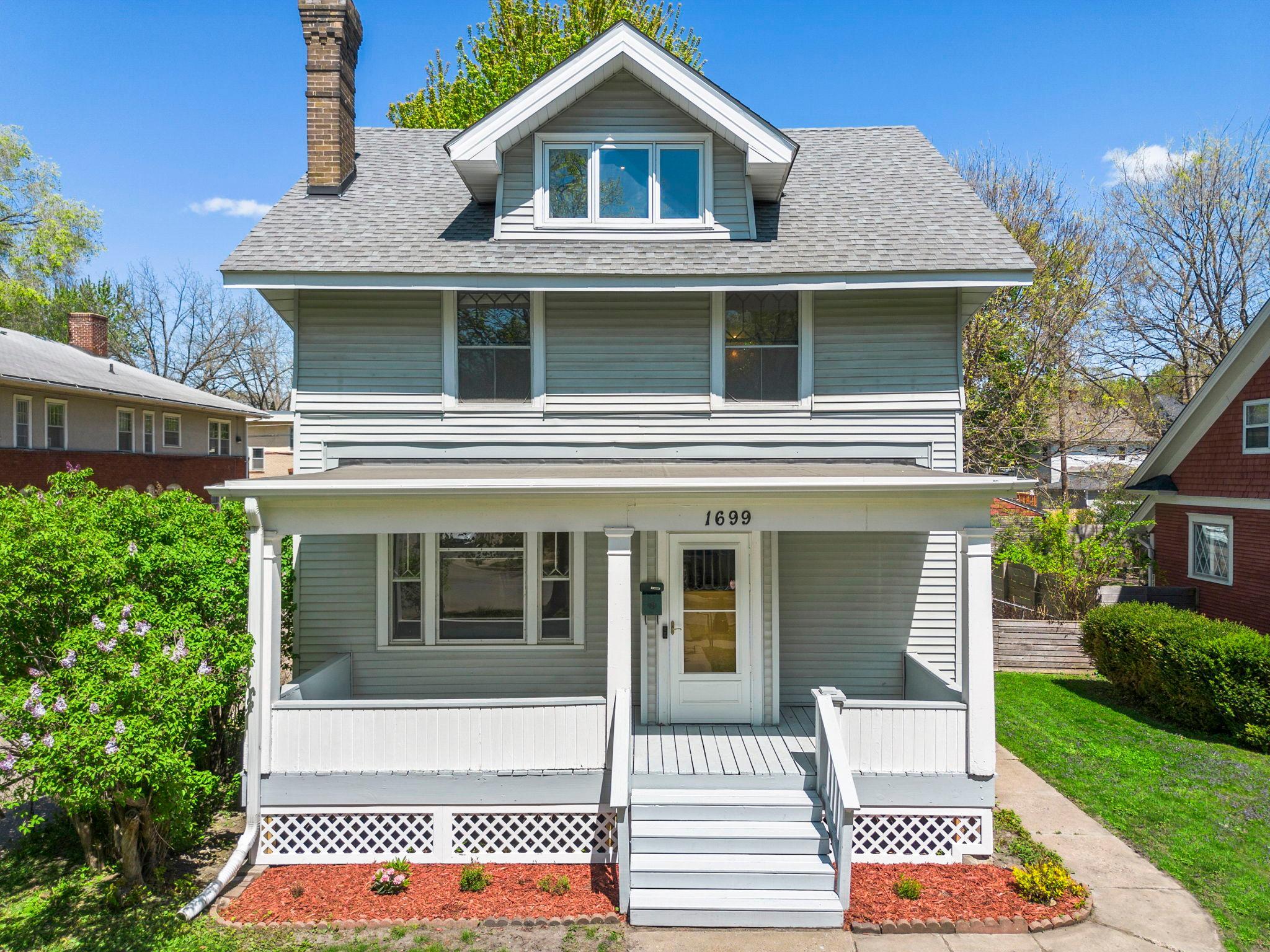 1699 Ashland Avenue