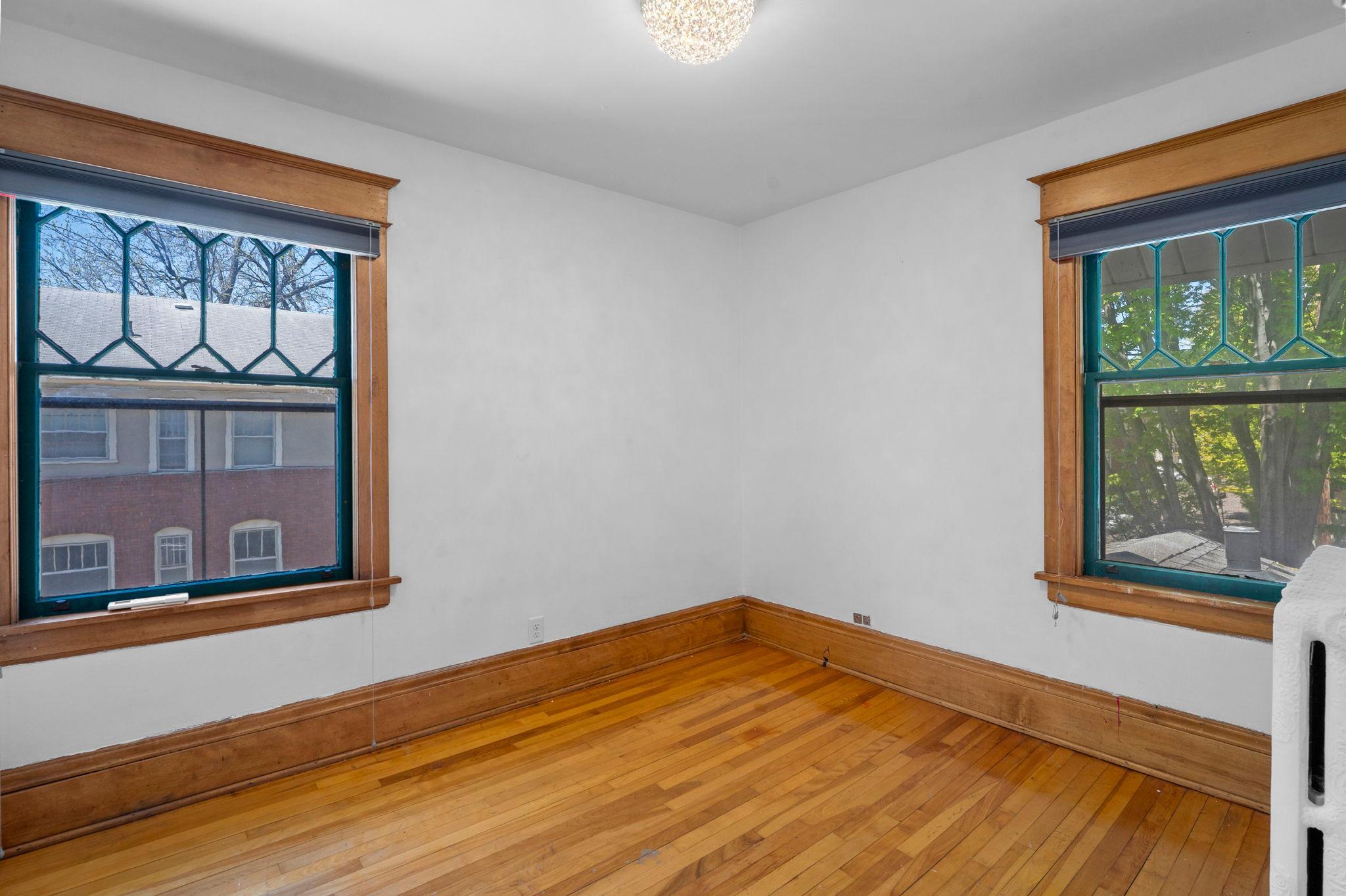 1699 Ashland Avenue