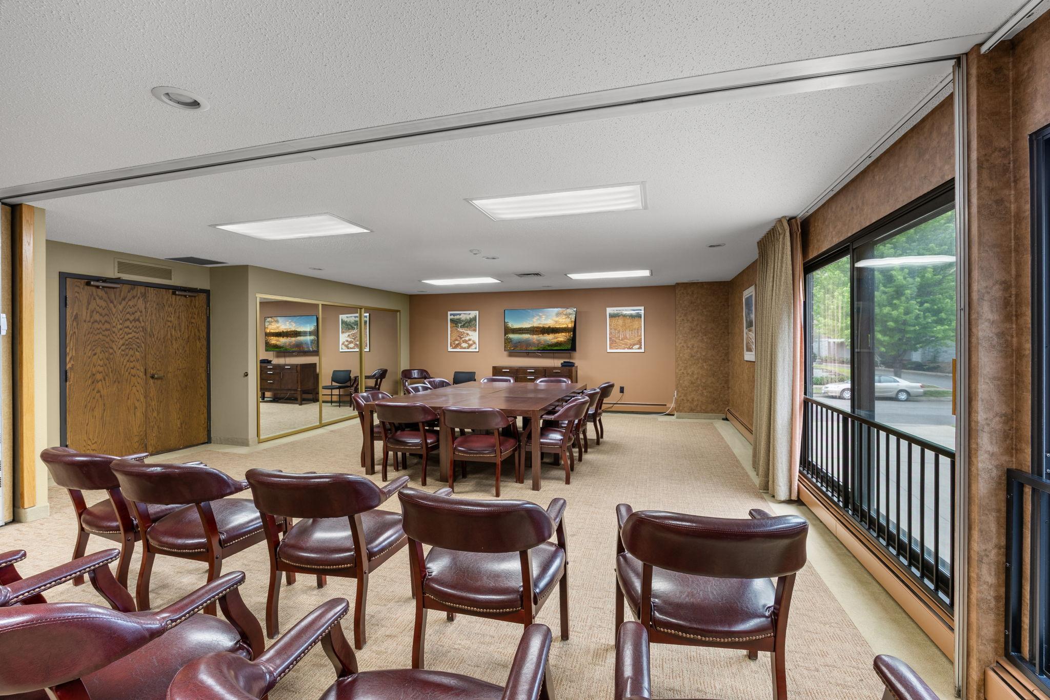 2275 Youngman Avenue Unit: 106W