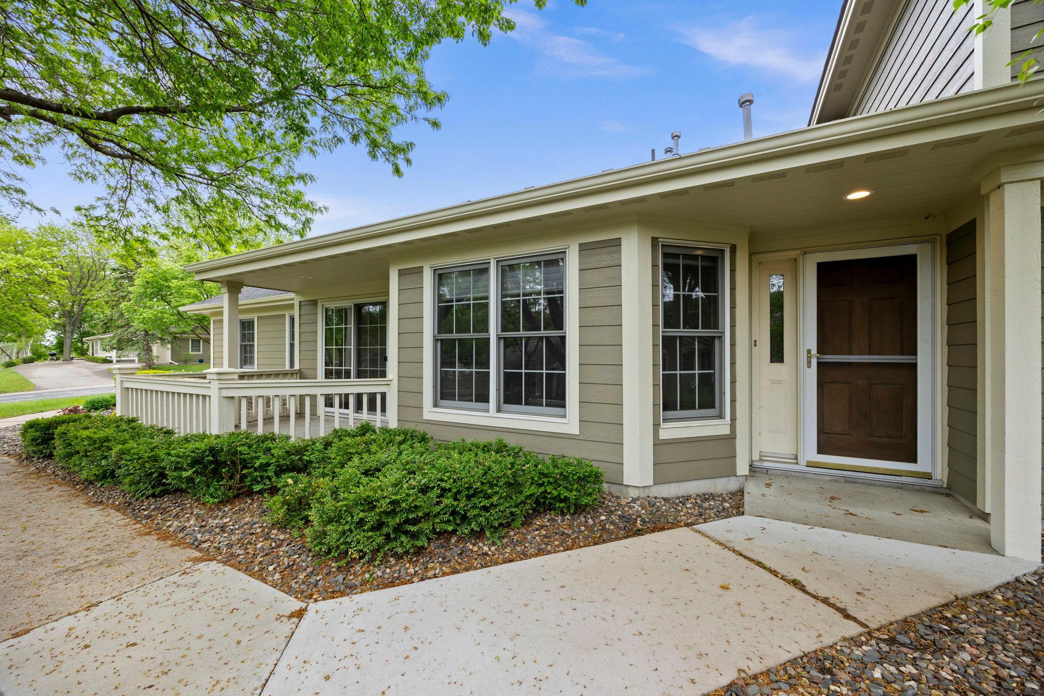 809 Ivy Lane