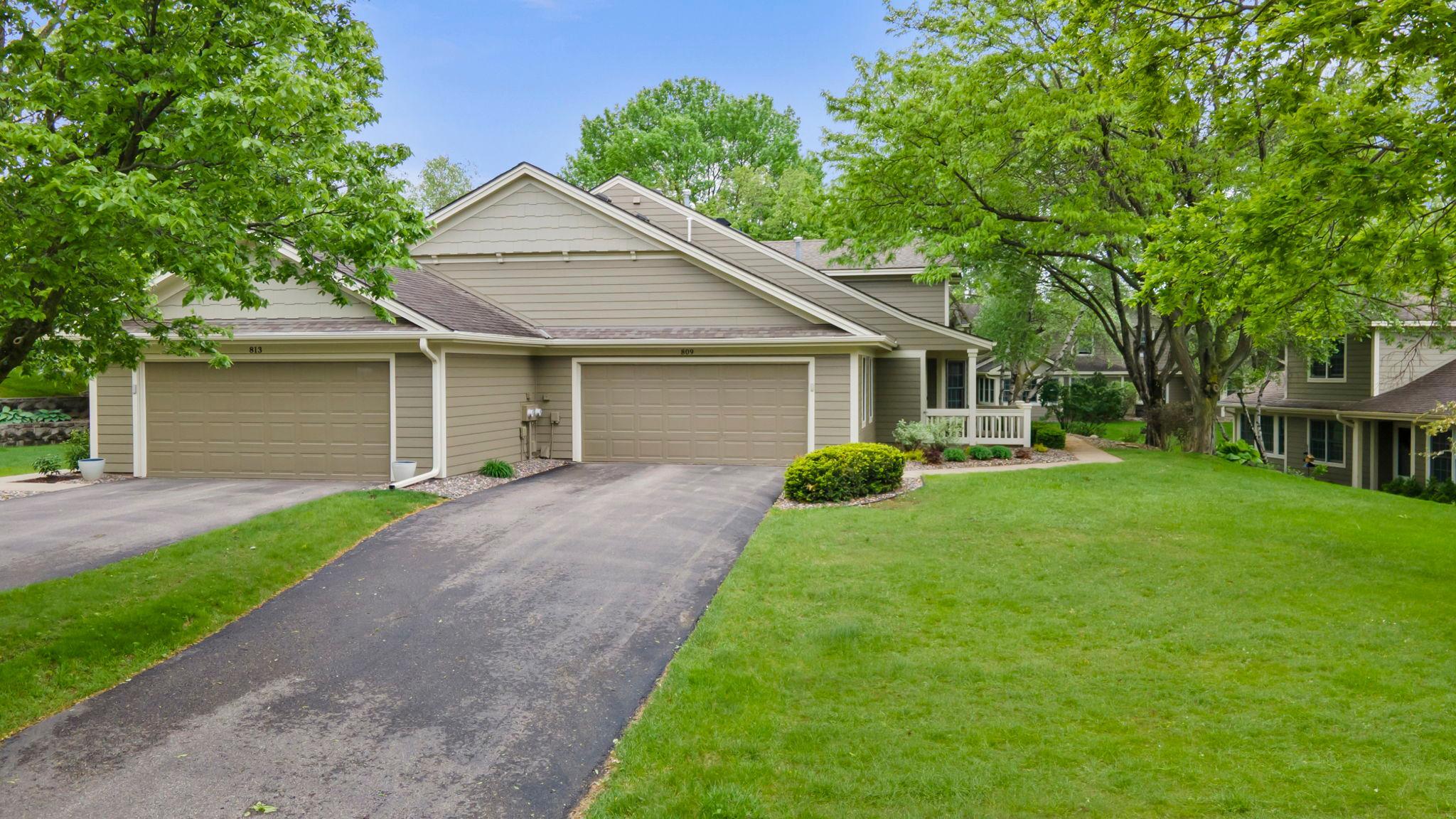 809 Ivy Lane