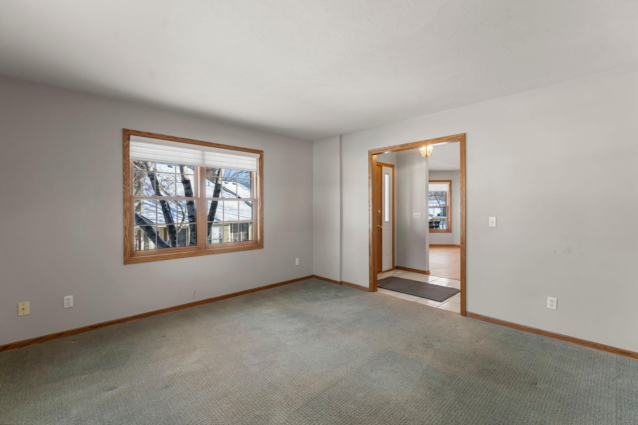 809 Ivy Lane