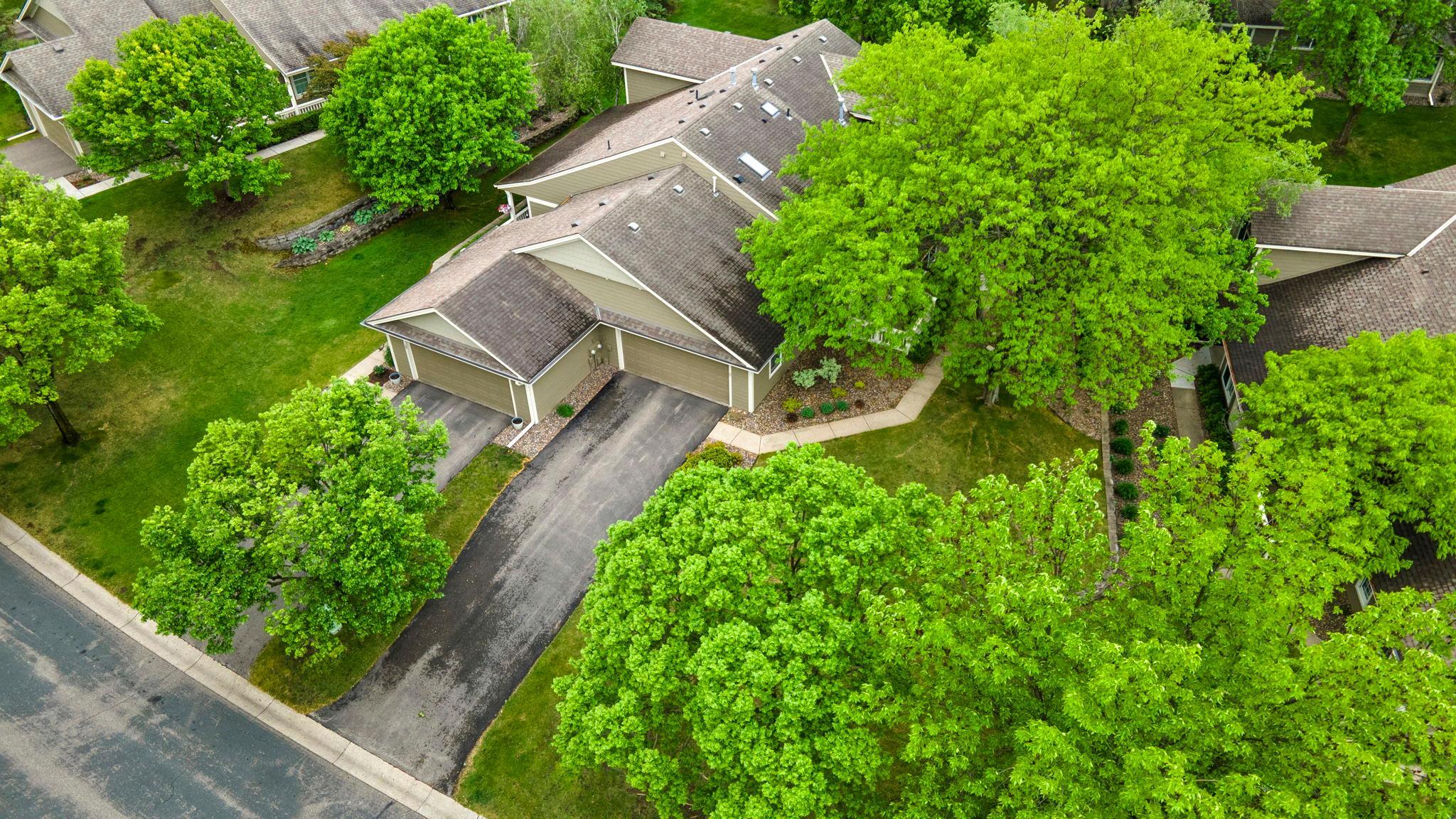 809 Ivy Lane