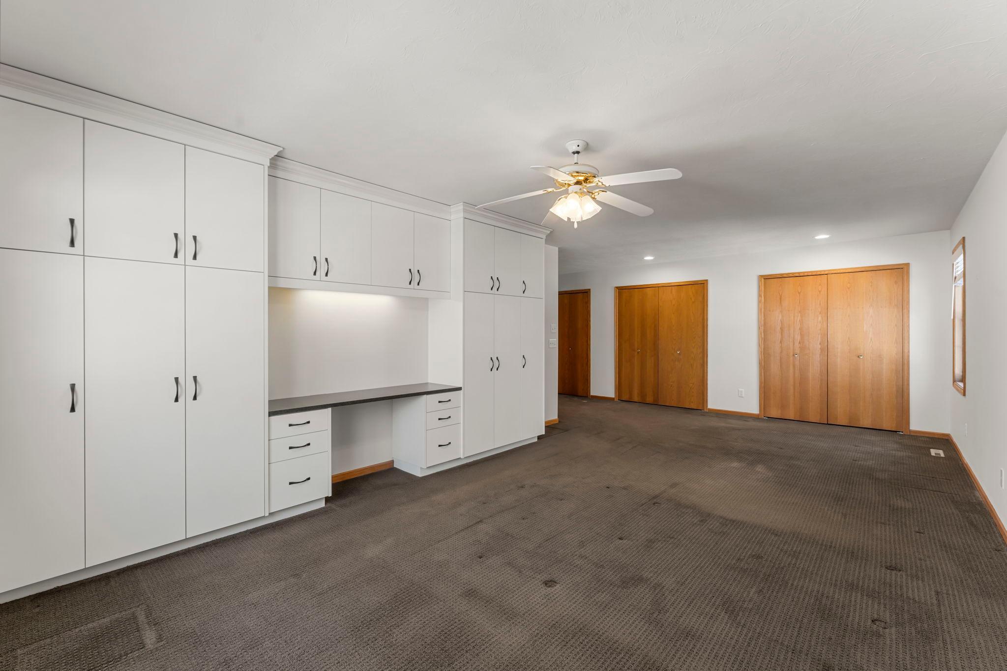 809 Ivy Lane