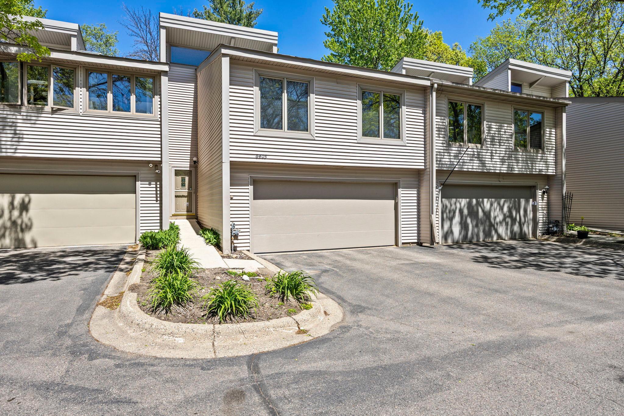 8405 137th Court