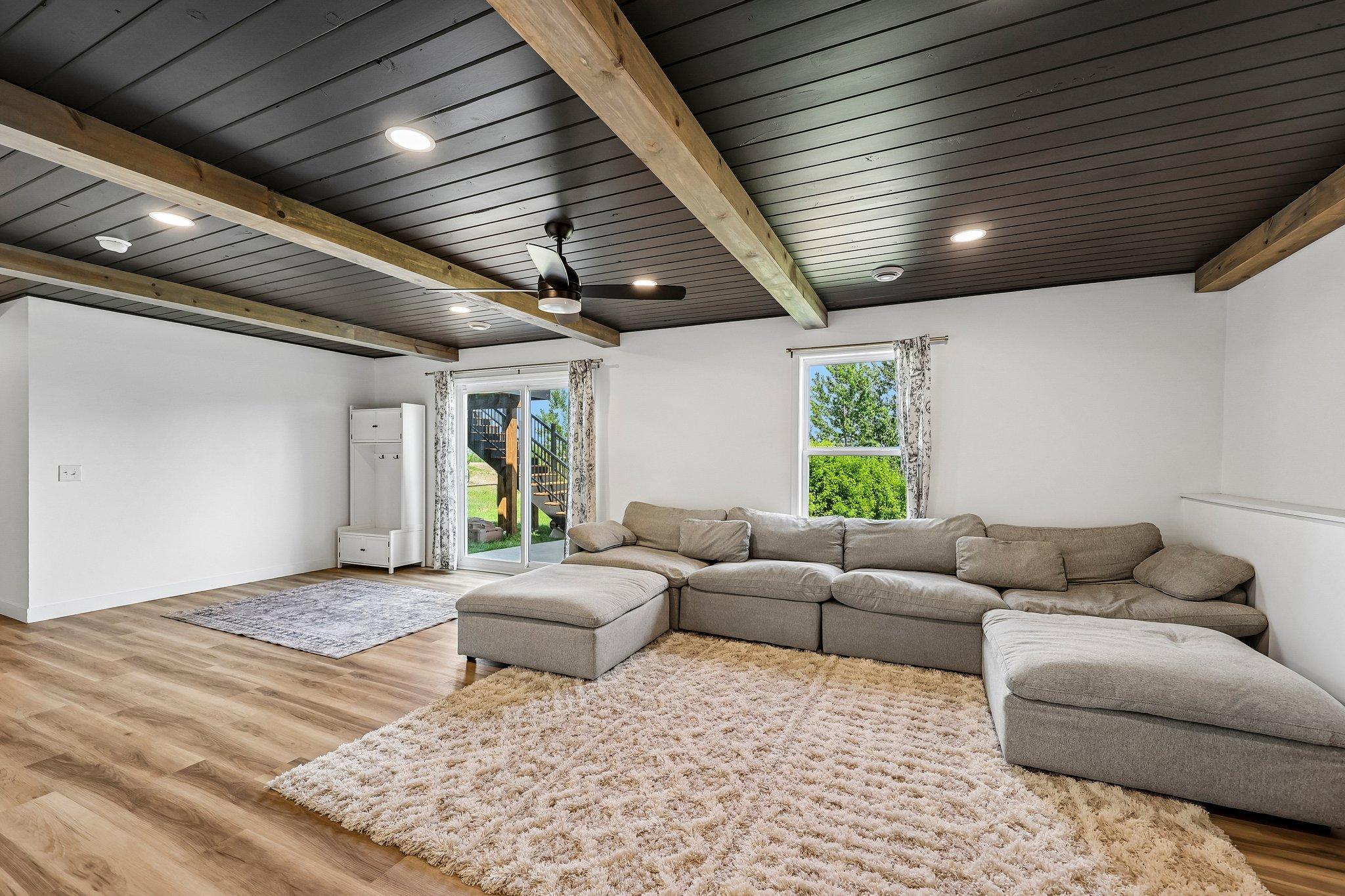 13856 Anderson Drive