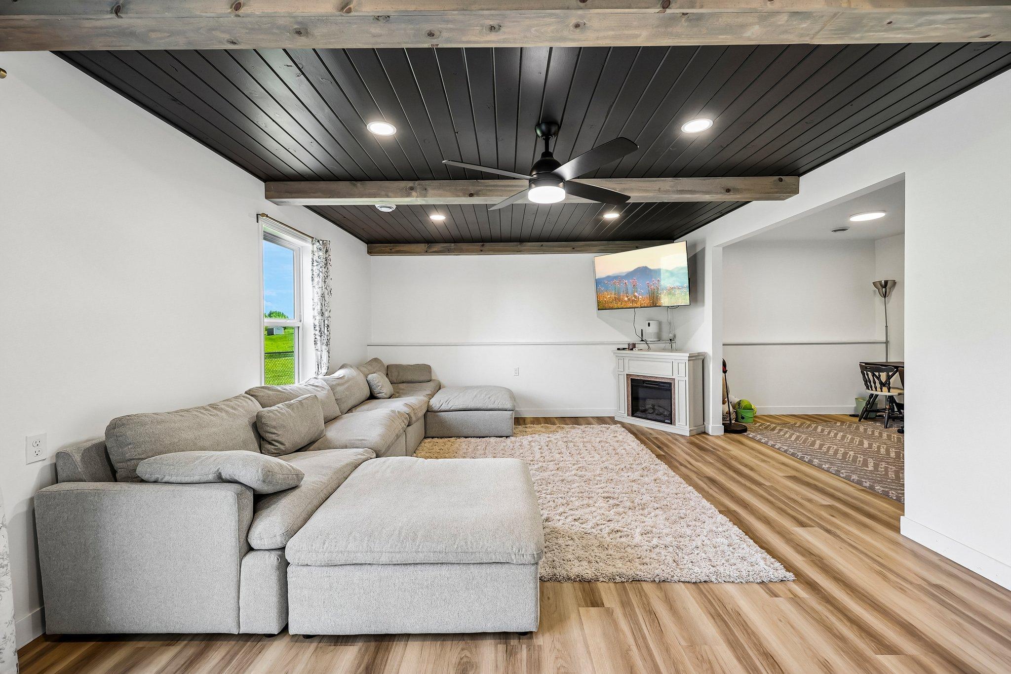 13856 Anderson Drive