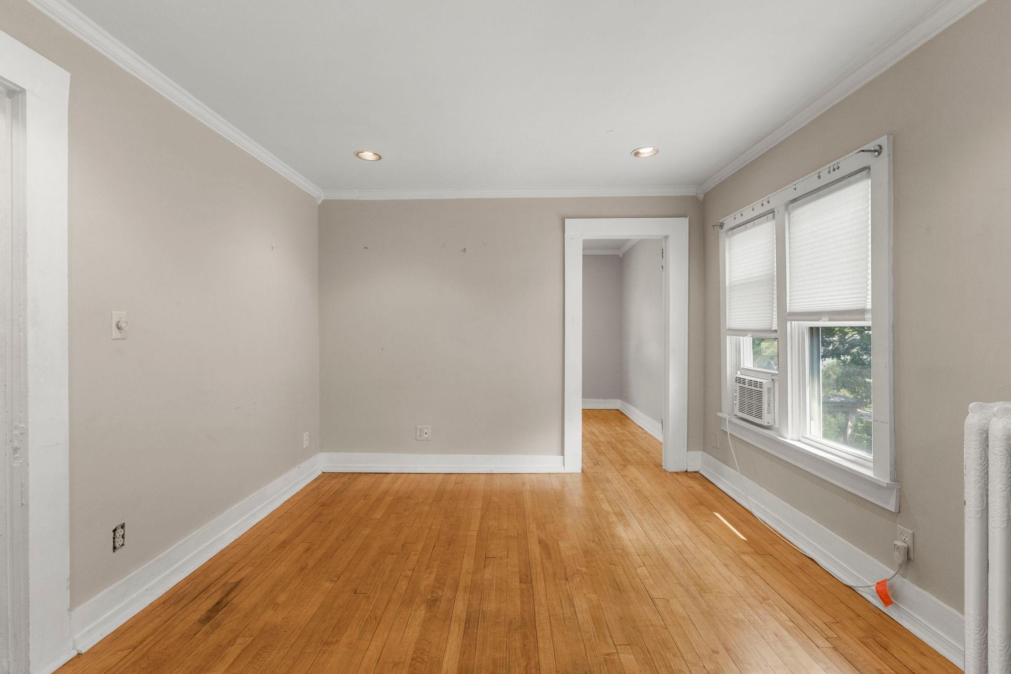 1673 Van Buren Avenue