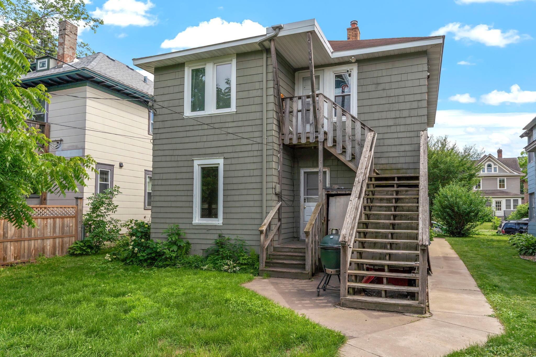 1673 Van Buren Avenue