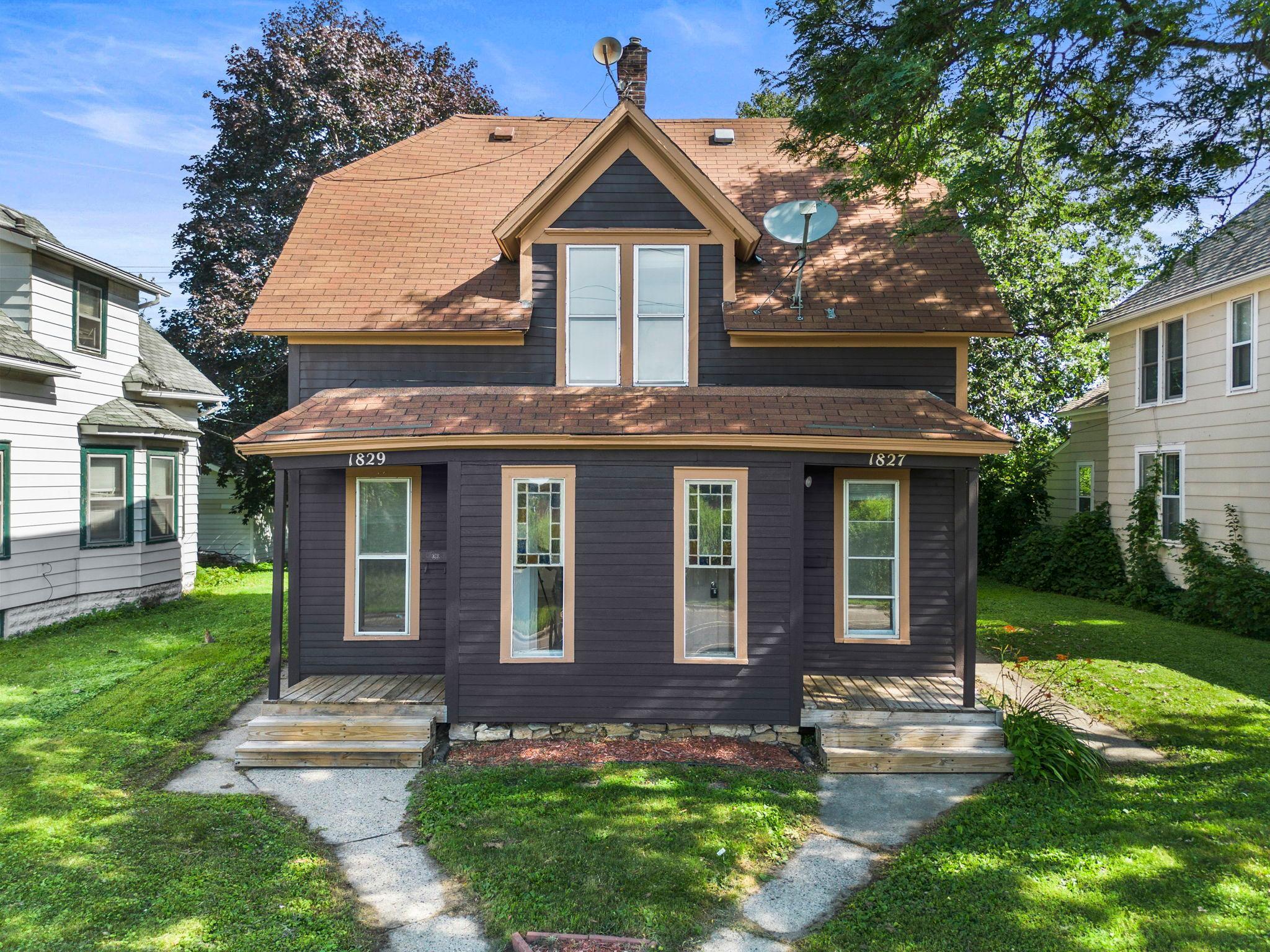 1827-1829 Saint Anthony Avenue