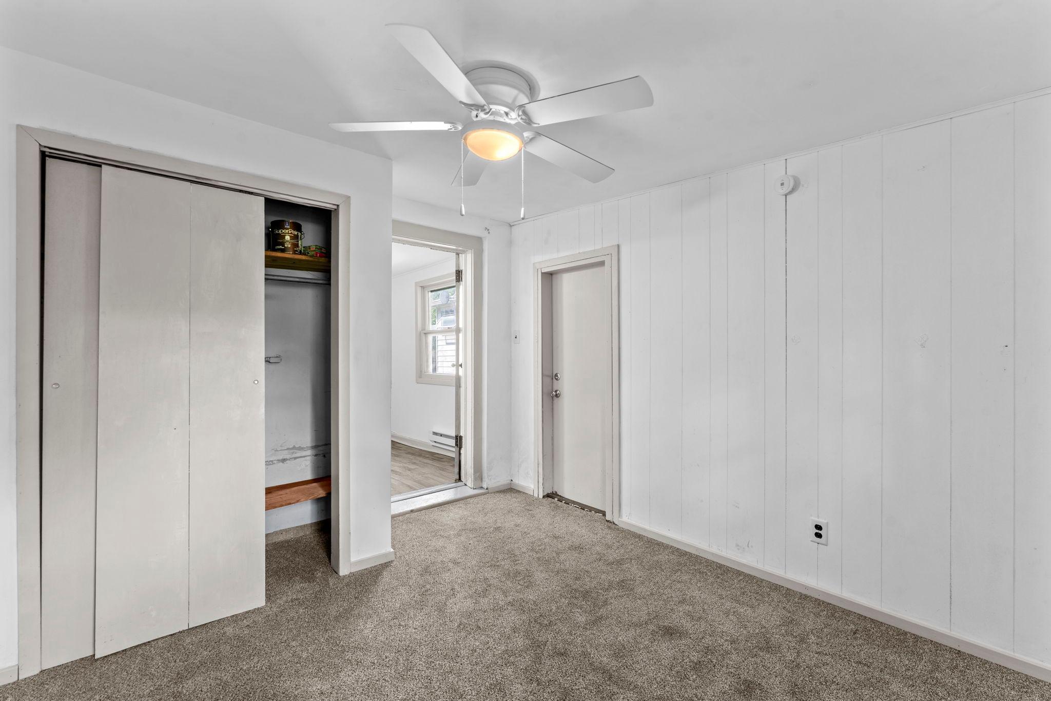 1827-1829 Saint Anthony Avenue