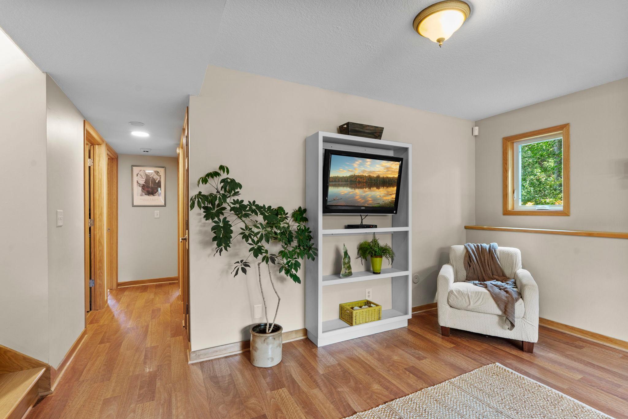 9040 E Sunrise Circle