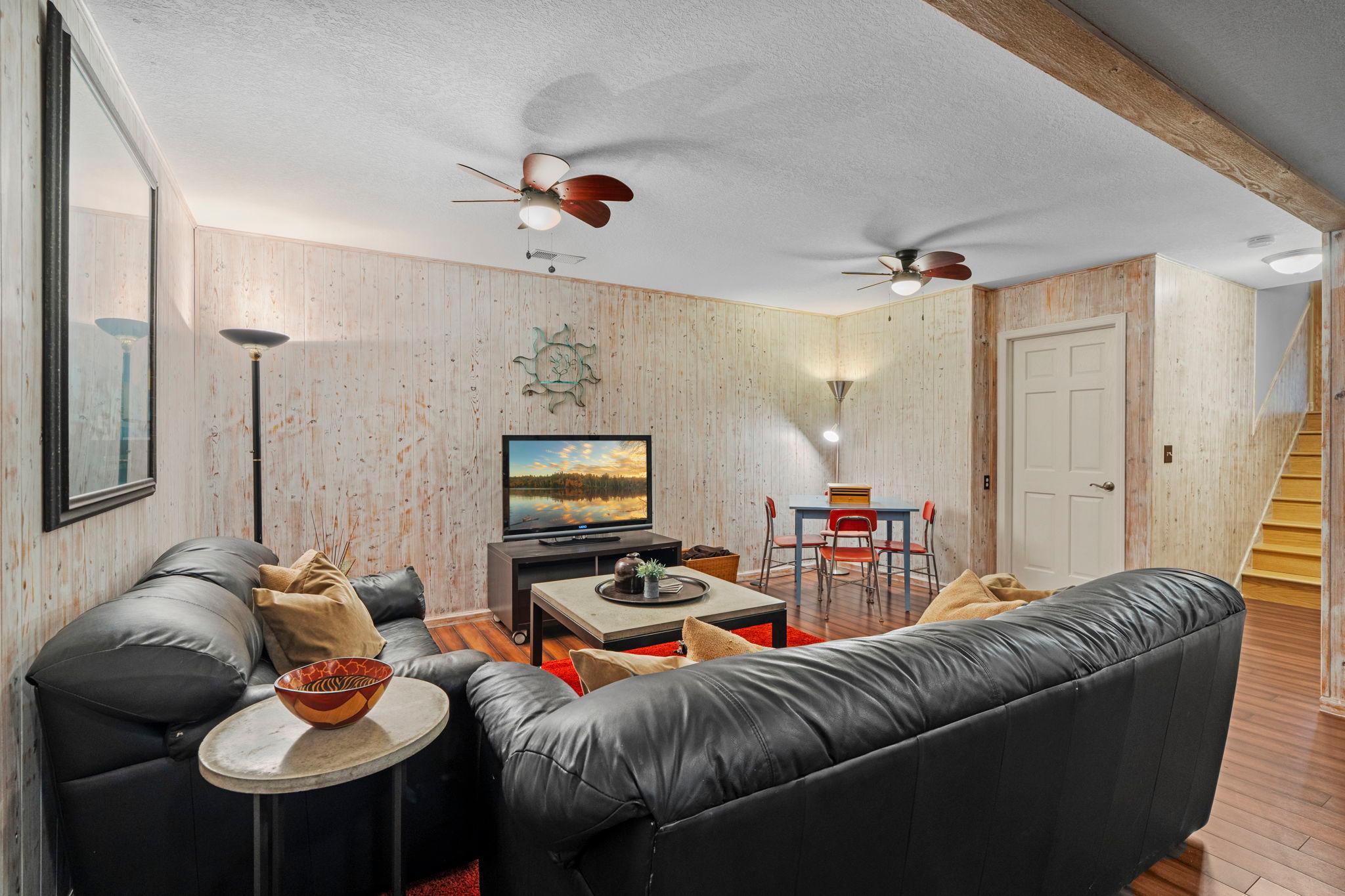 9040 E Sunrise Circle