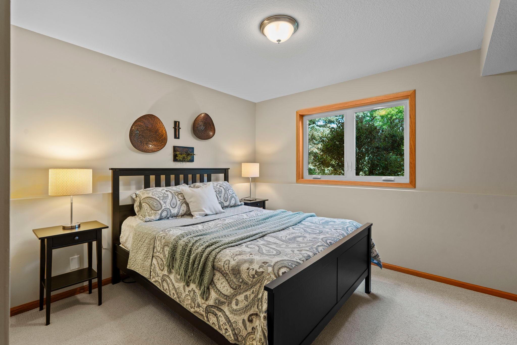 9040 E Sunrise Circle