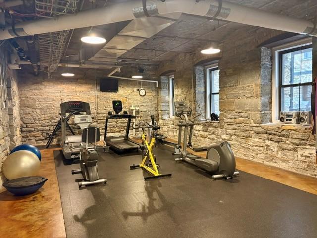 300 Wall Street Unit: 101