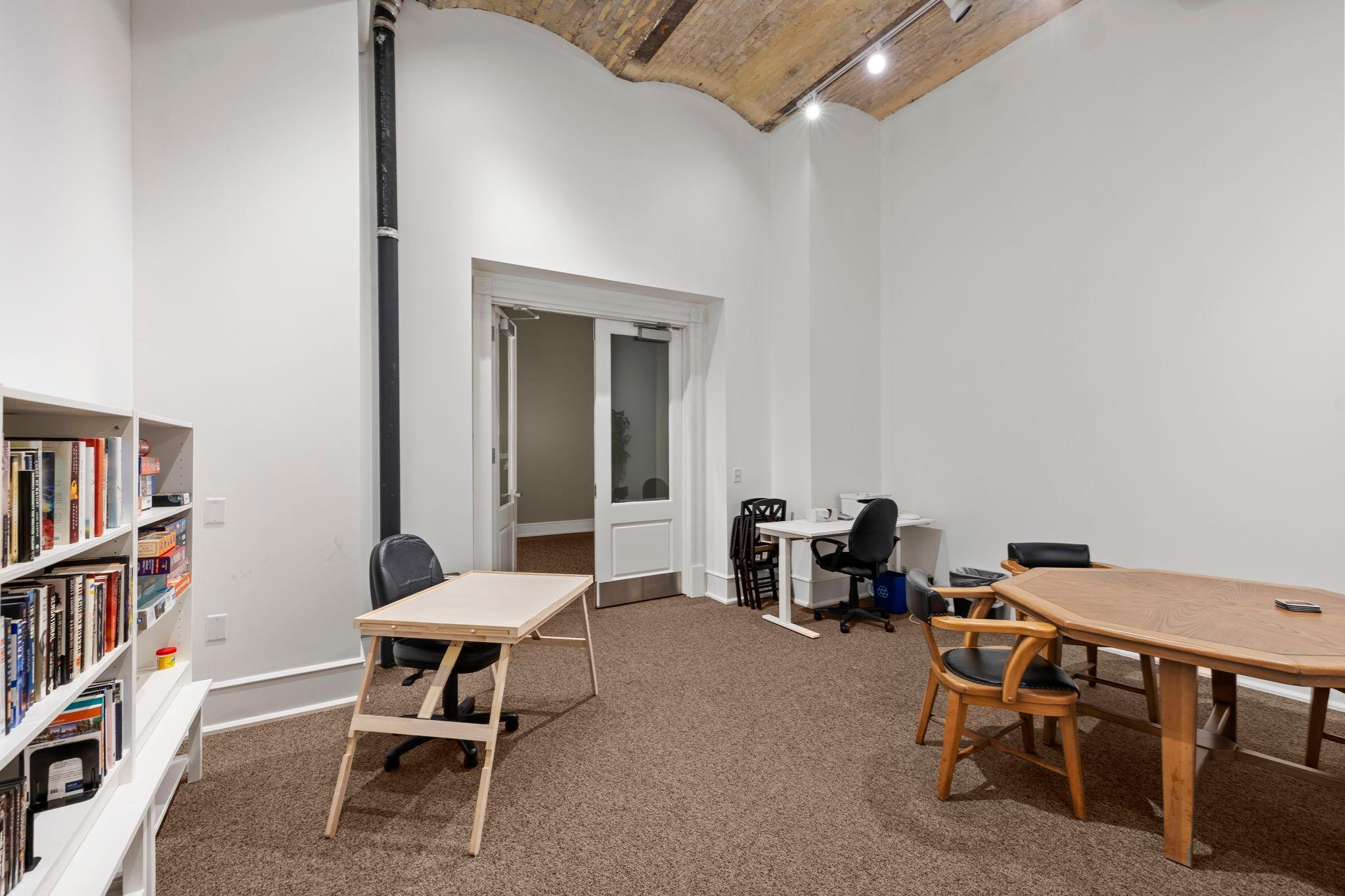 300 Wall Street Unit: 101