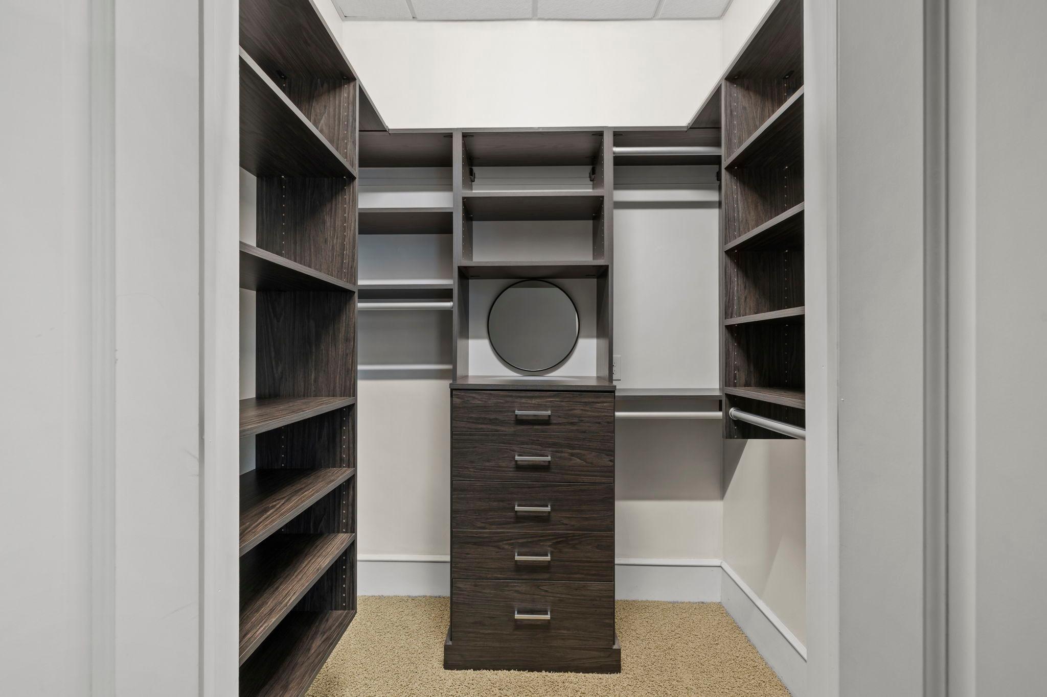 300 Wall Street Unit: 101