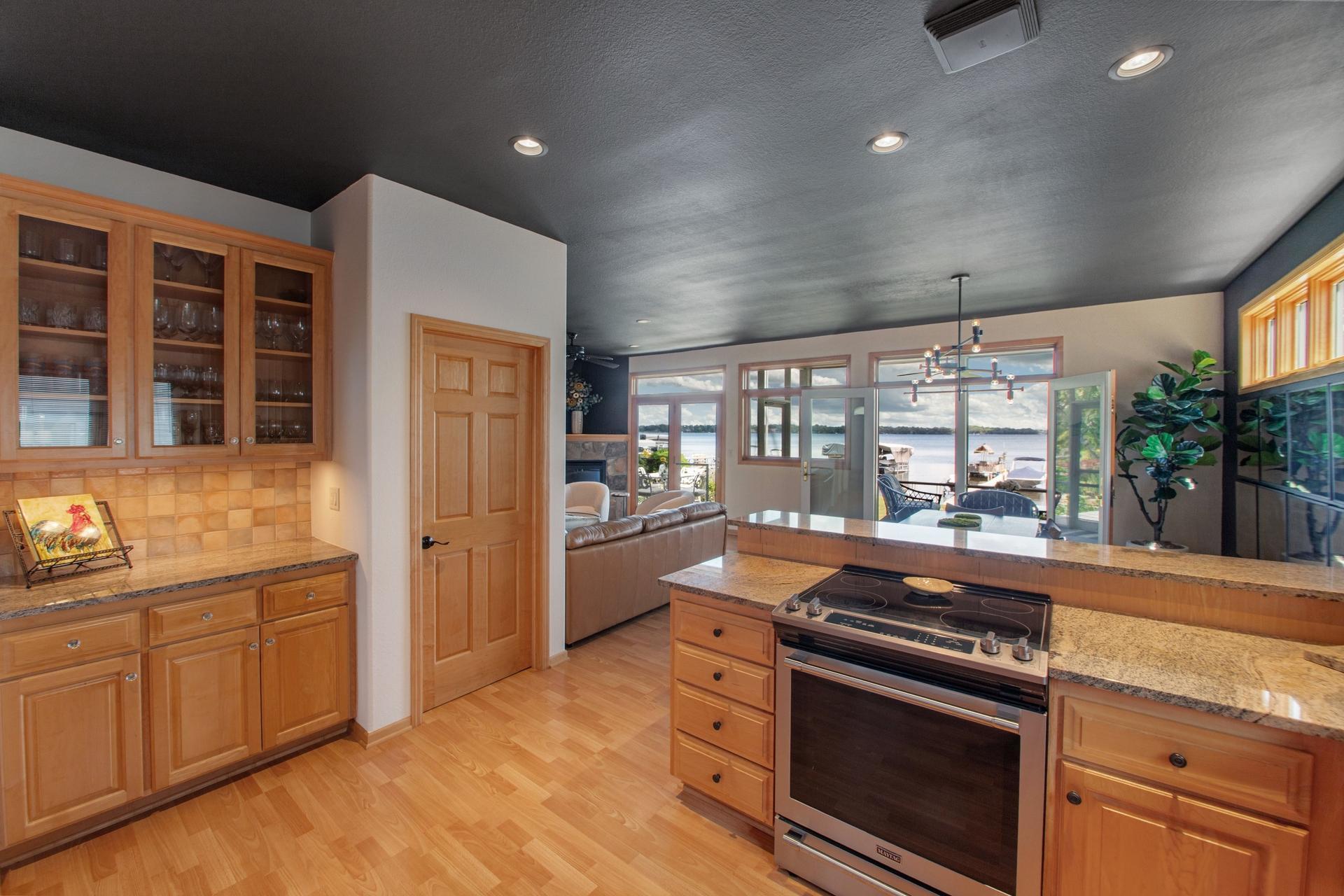 4296 Cottage Park Road