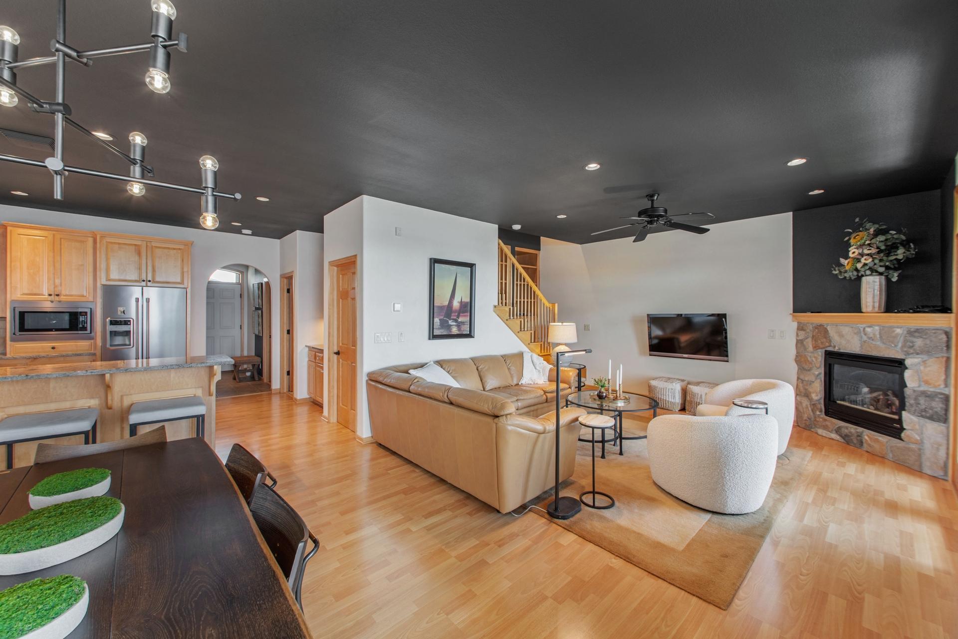 4296 Cottage Park Road