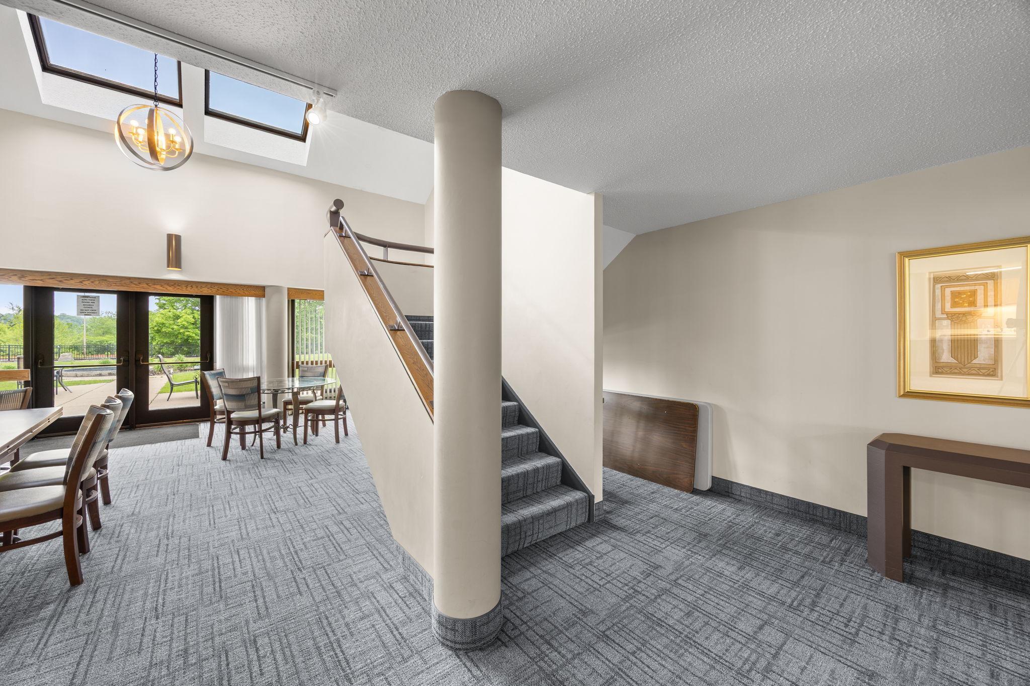 2275 Youngman Avenue Unit: 106W
