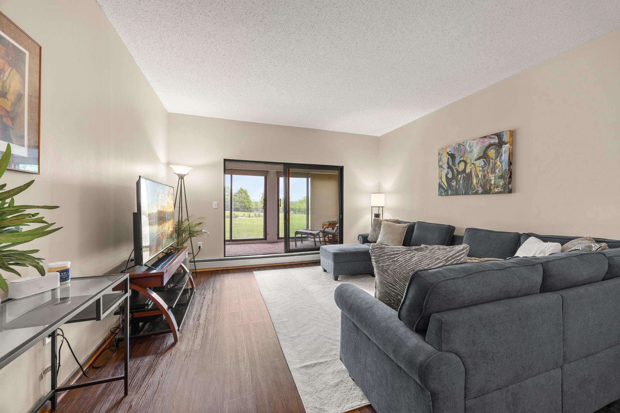 2275 Youngman Avenue Unit: 106W