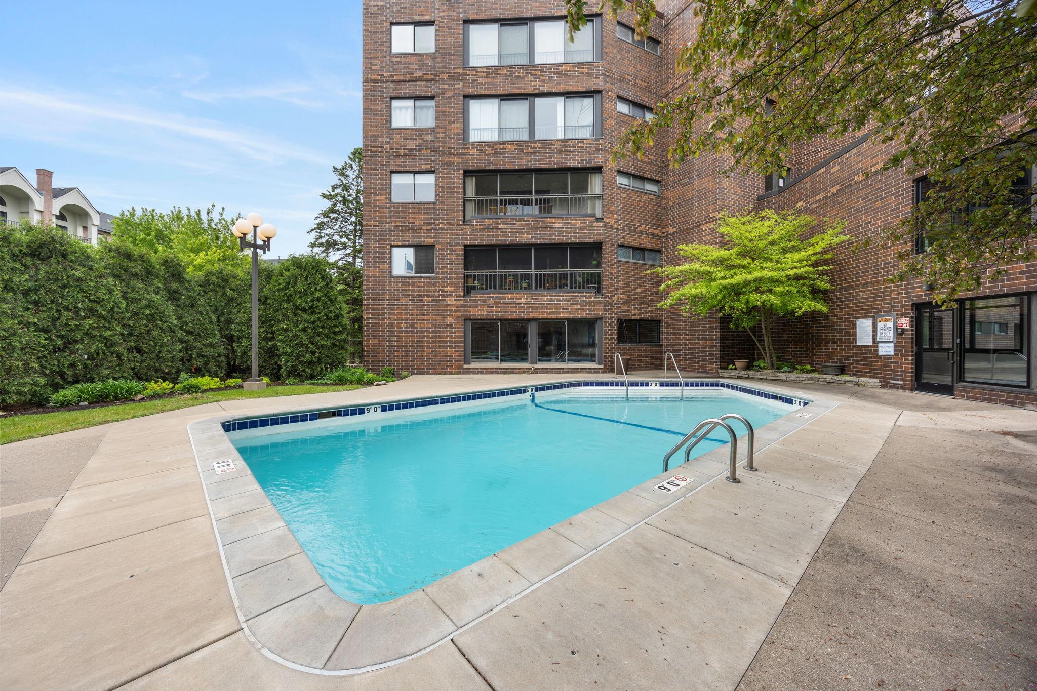 2275 Youngman Avenue Unit: 106W