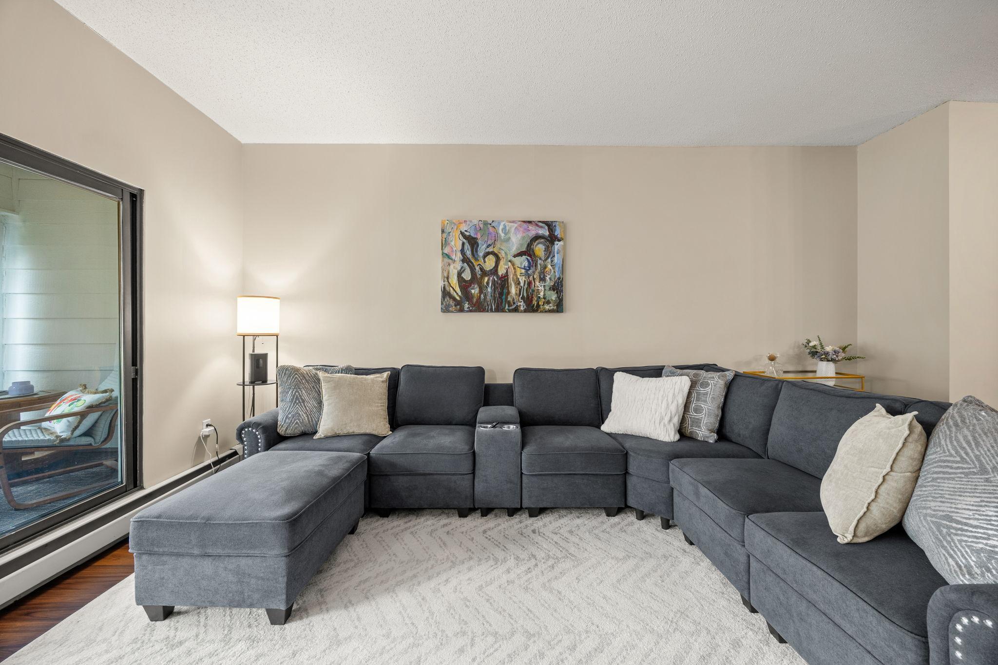 2275 Youngman Avenue Unit: 106W