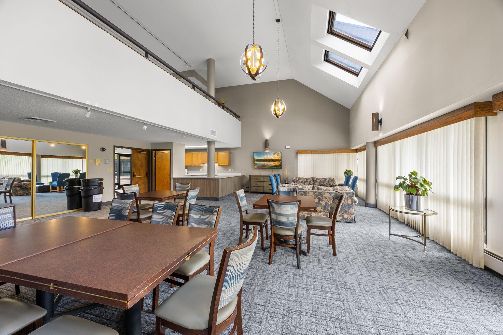 2275 Youngman Avenue Unit: 106W