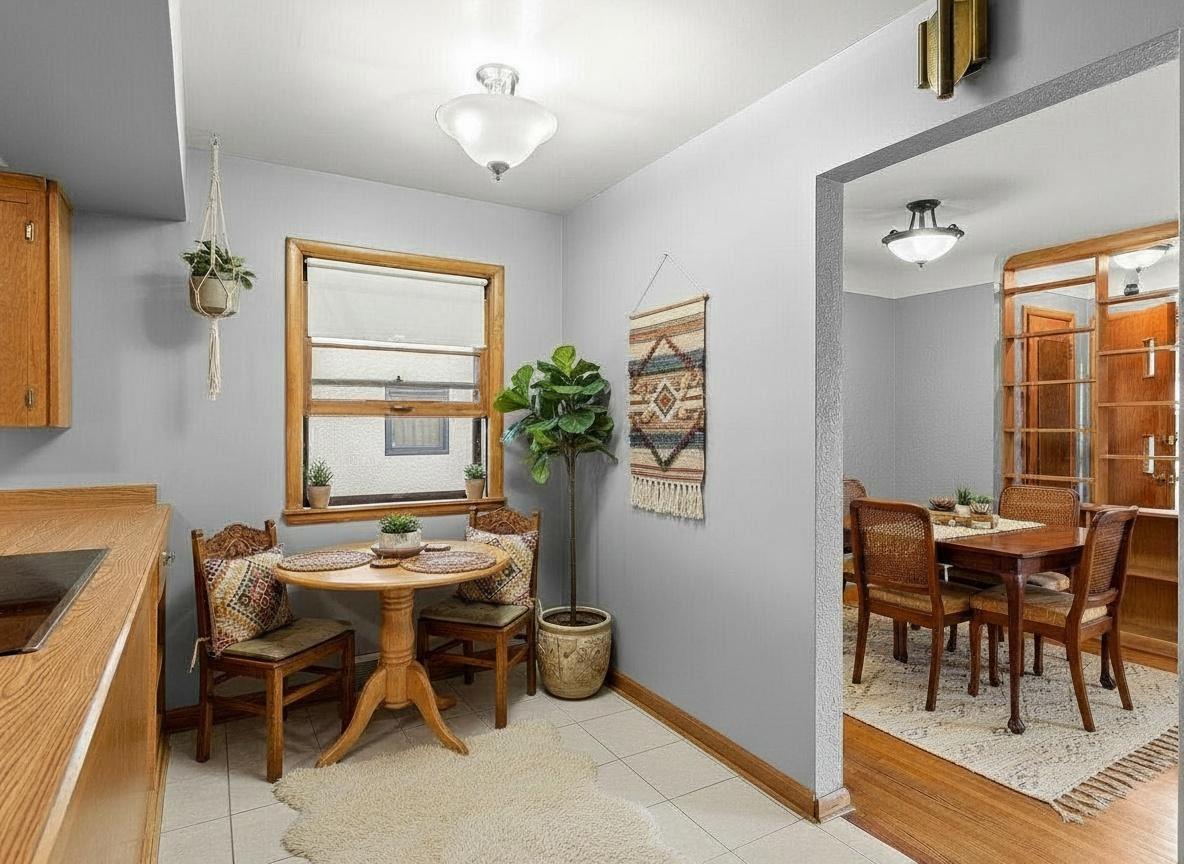 238 Macarthur Street W