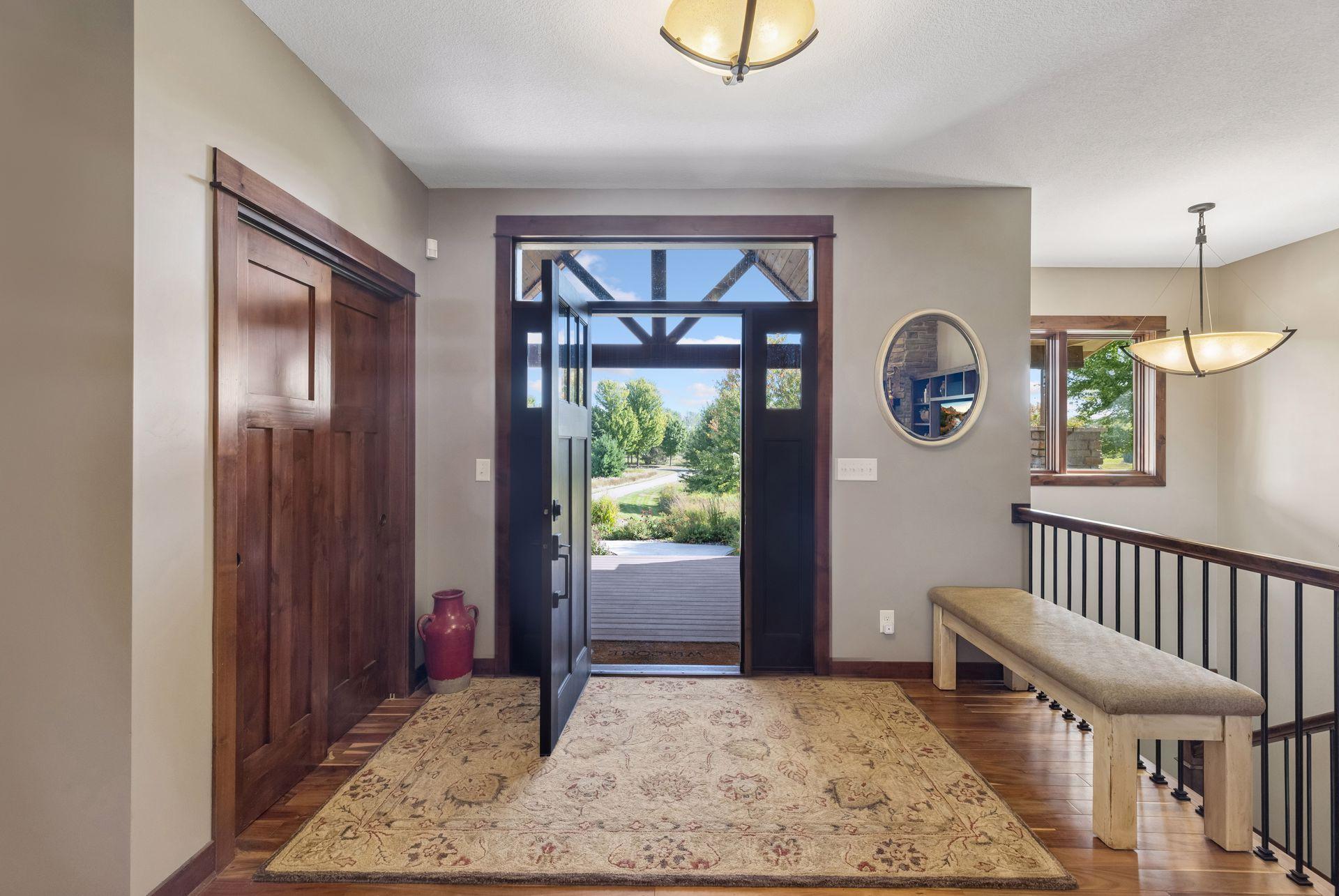 3536 Kelvin Court N
