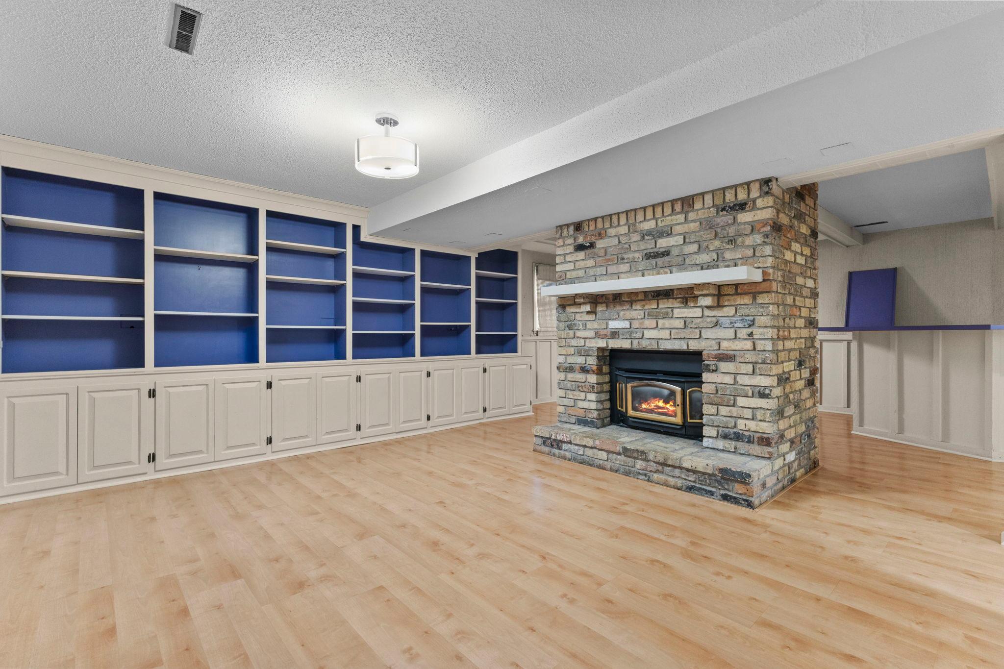 1483 Red Cedar Road