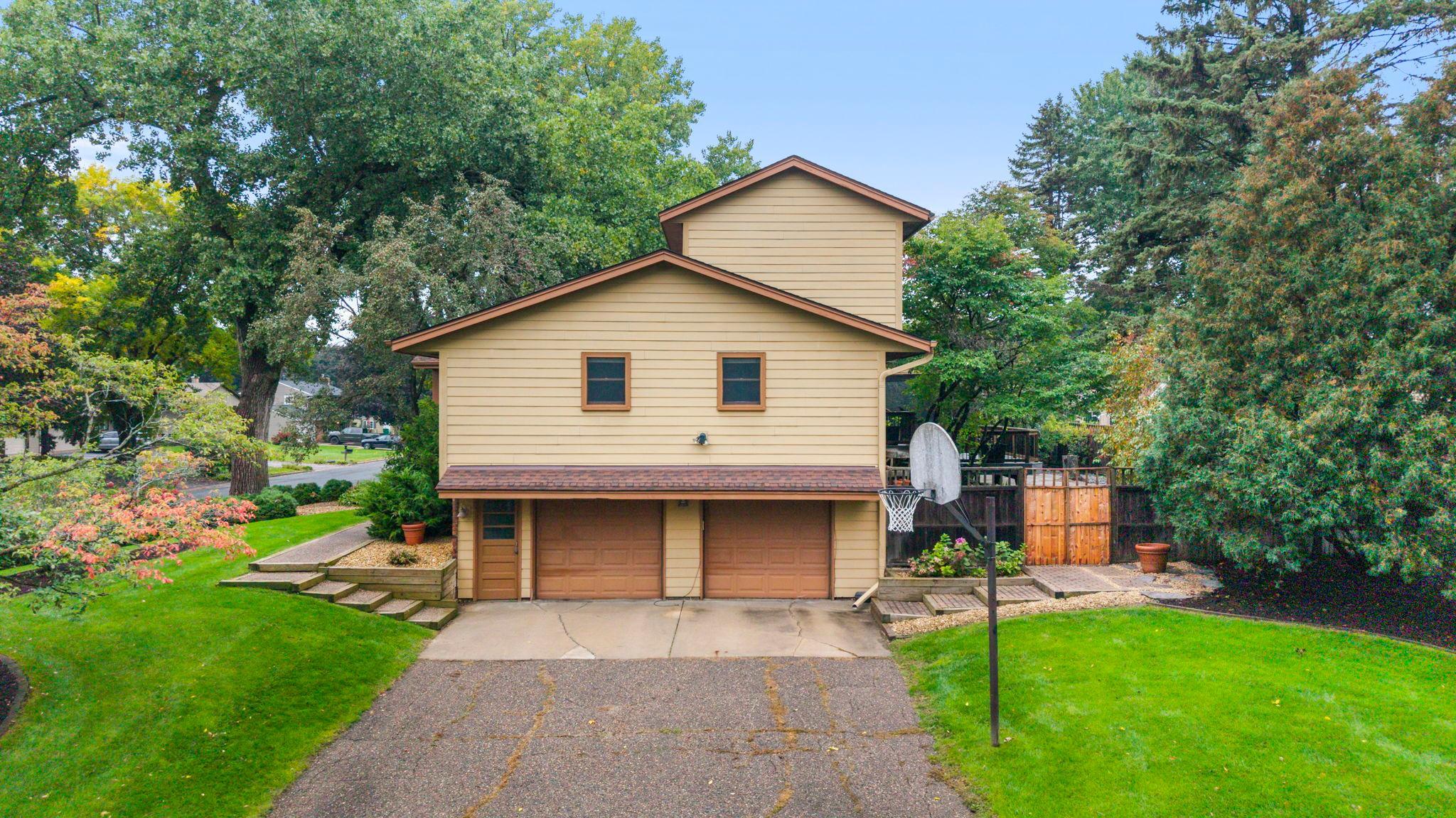1483 Red Cedar Road