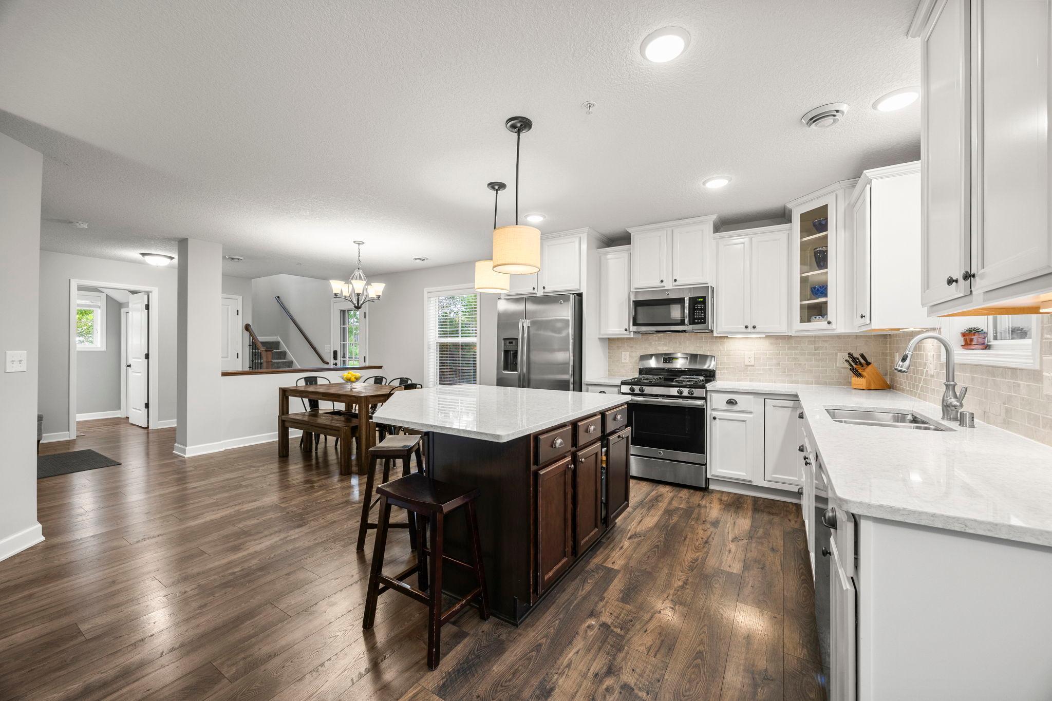 9799 5th Street Lane N