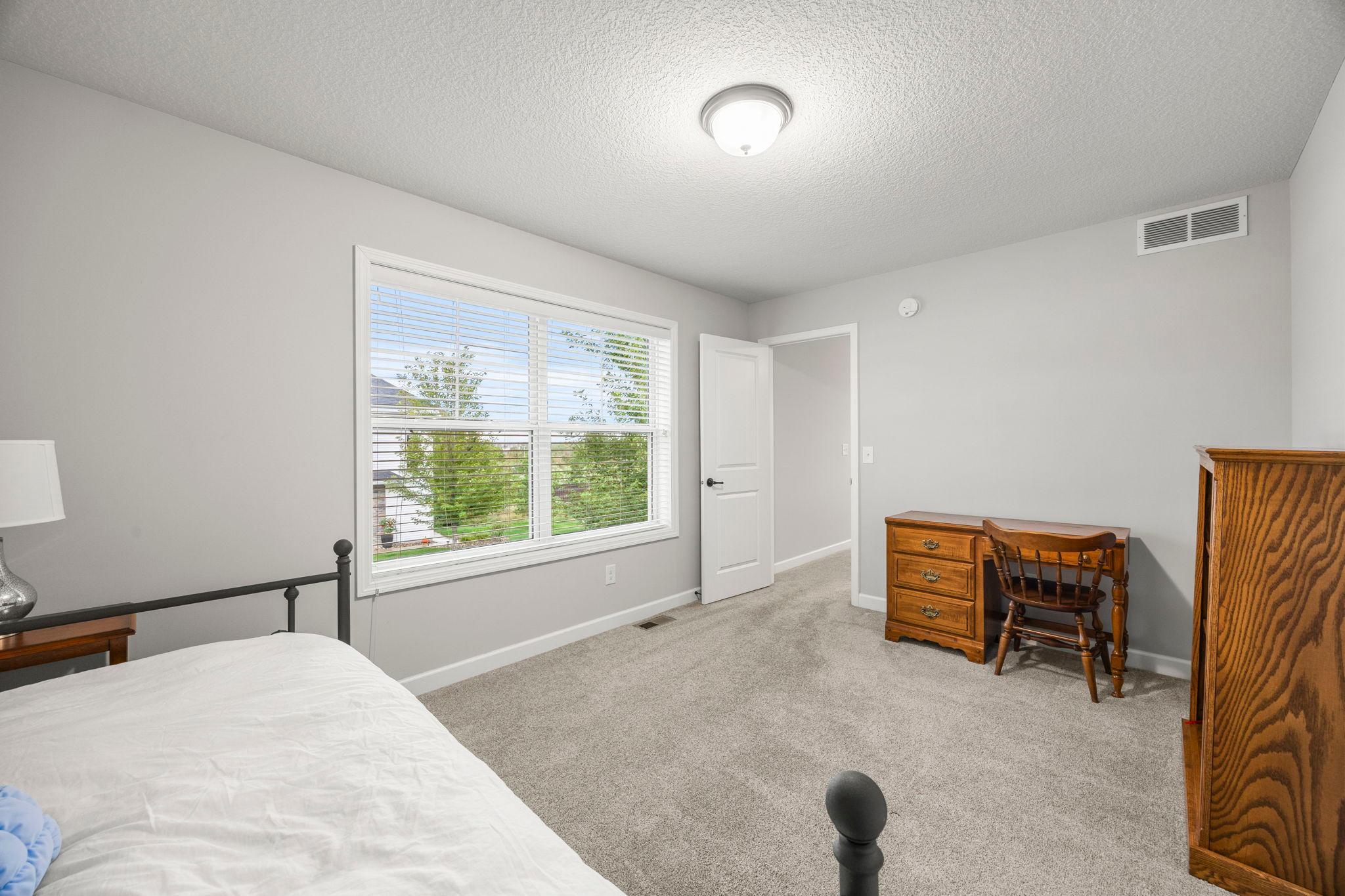 9799 5th Street Lane N