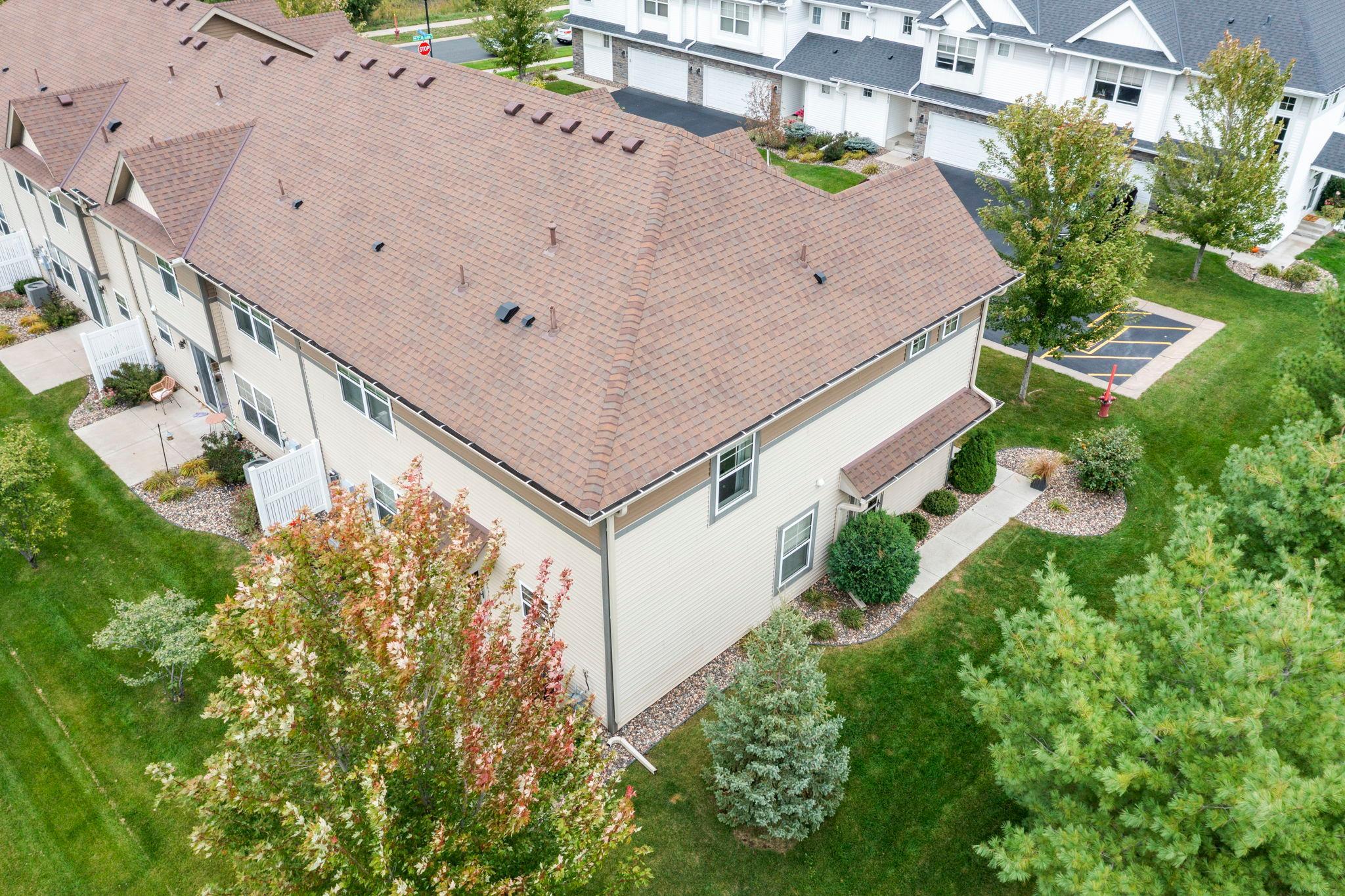 9799 5th Street Lane N