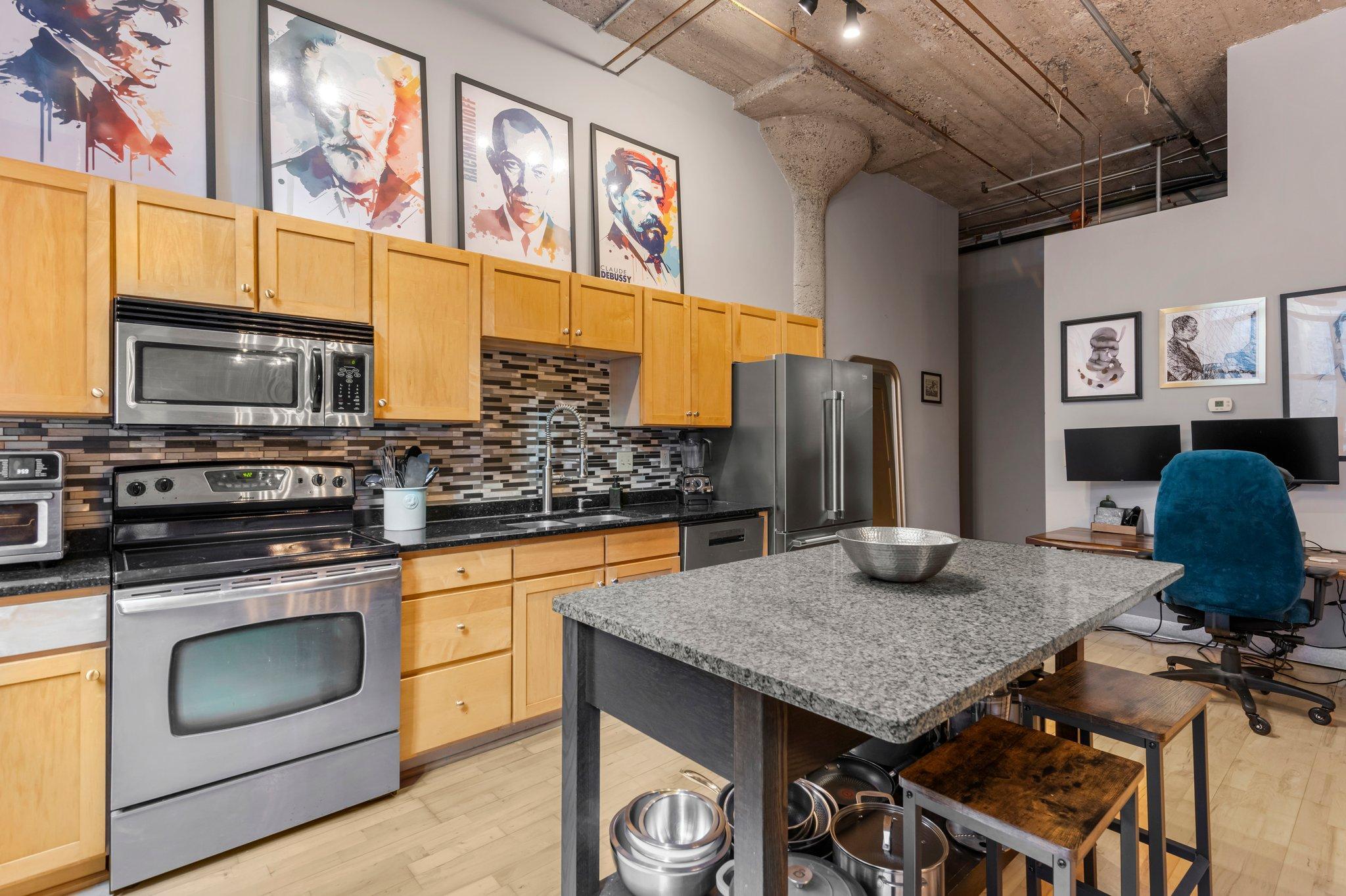 521 S 7th Street Unit: 223