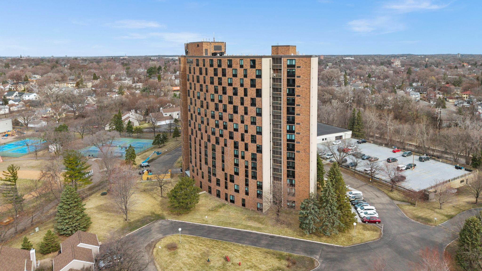 1181 Edgcumbe Road Unit: 1712