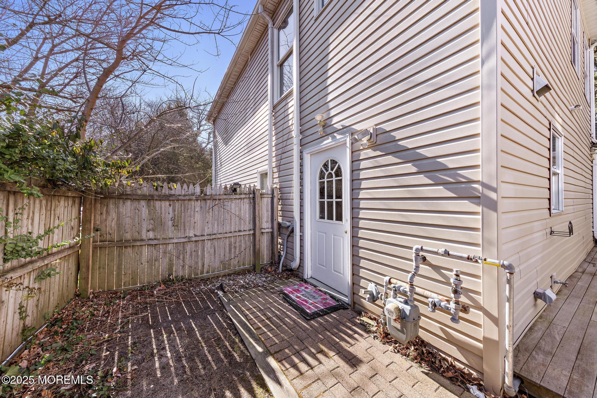 13 Shafto Street
