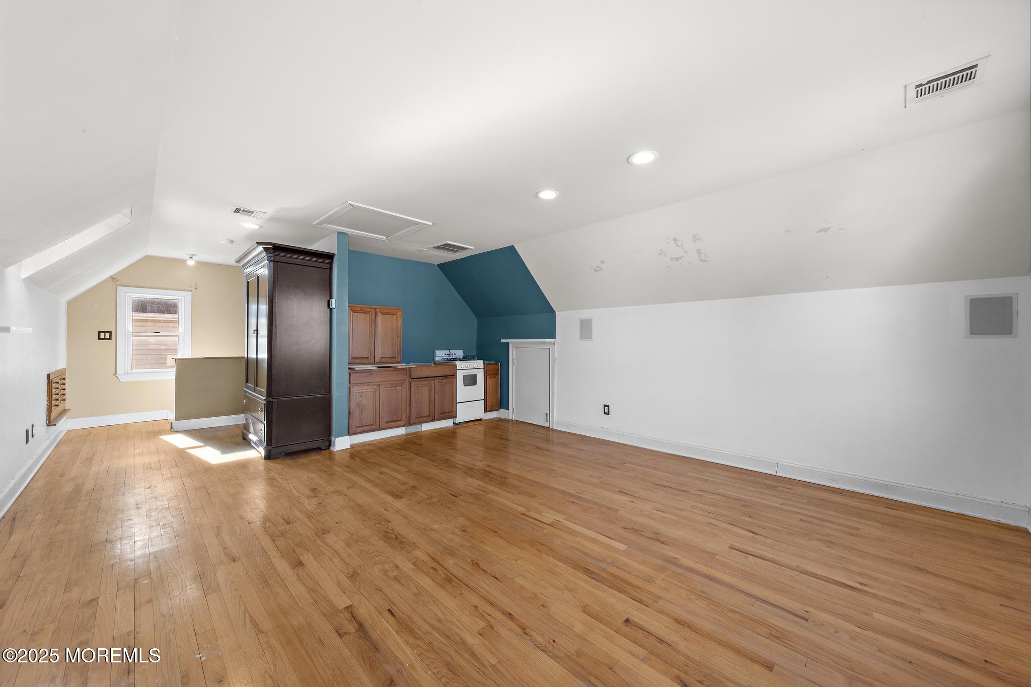 13 Shafto Street
