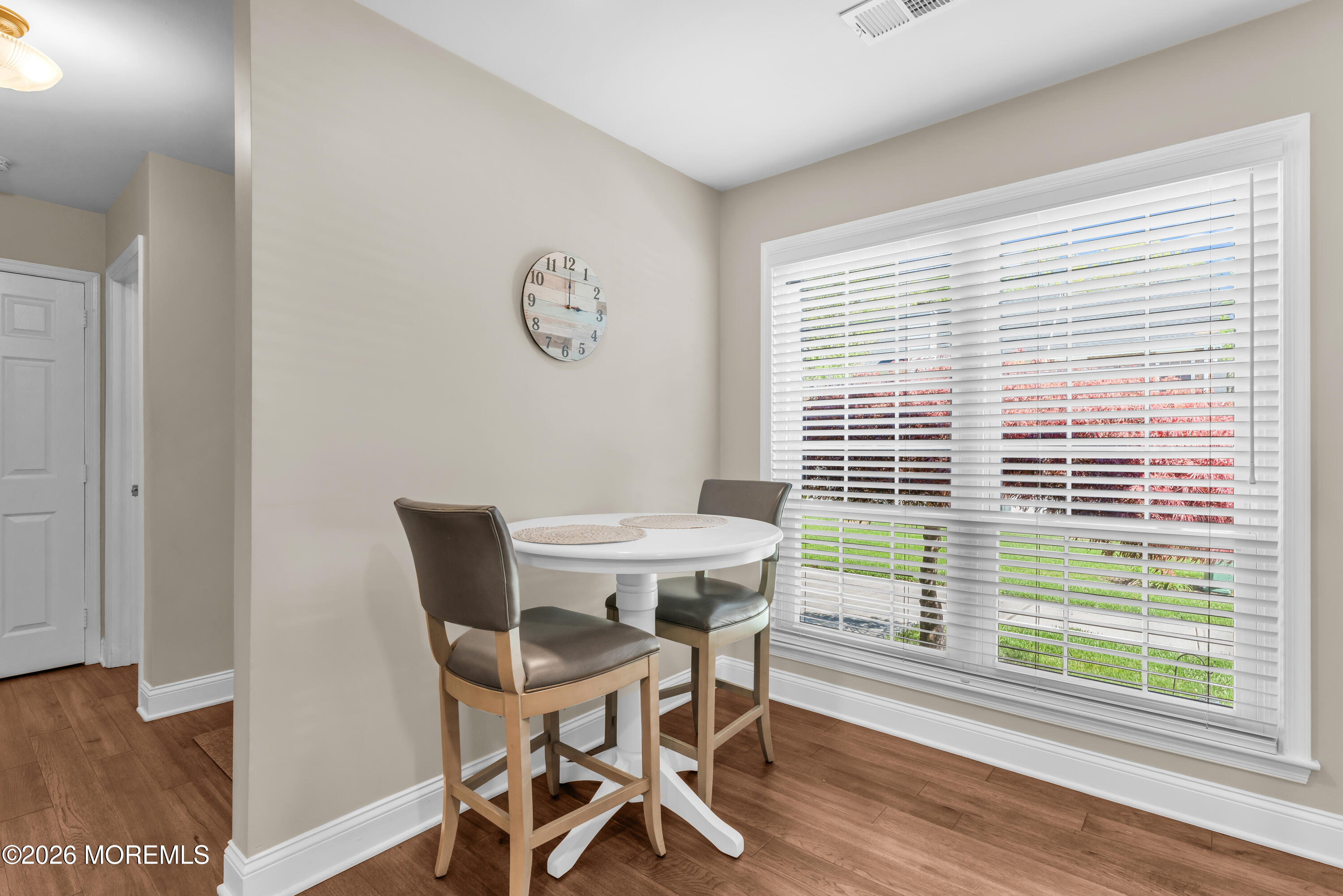 16 Vassar Place
