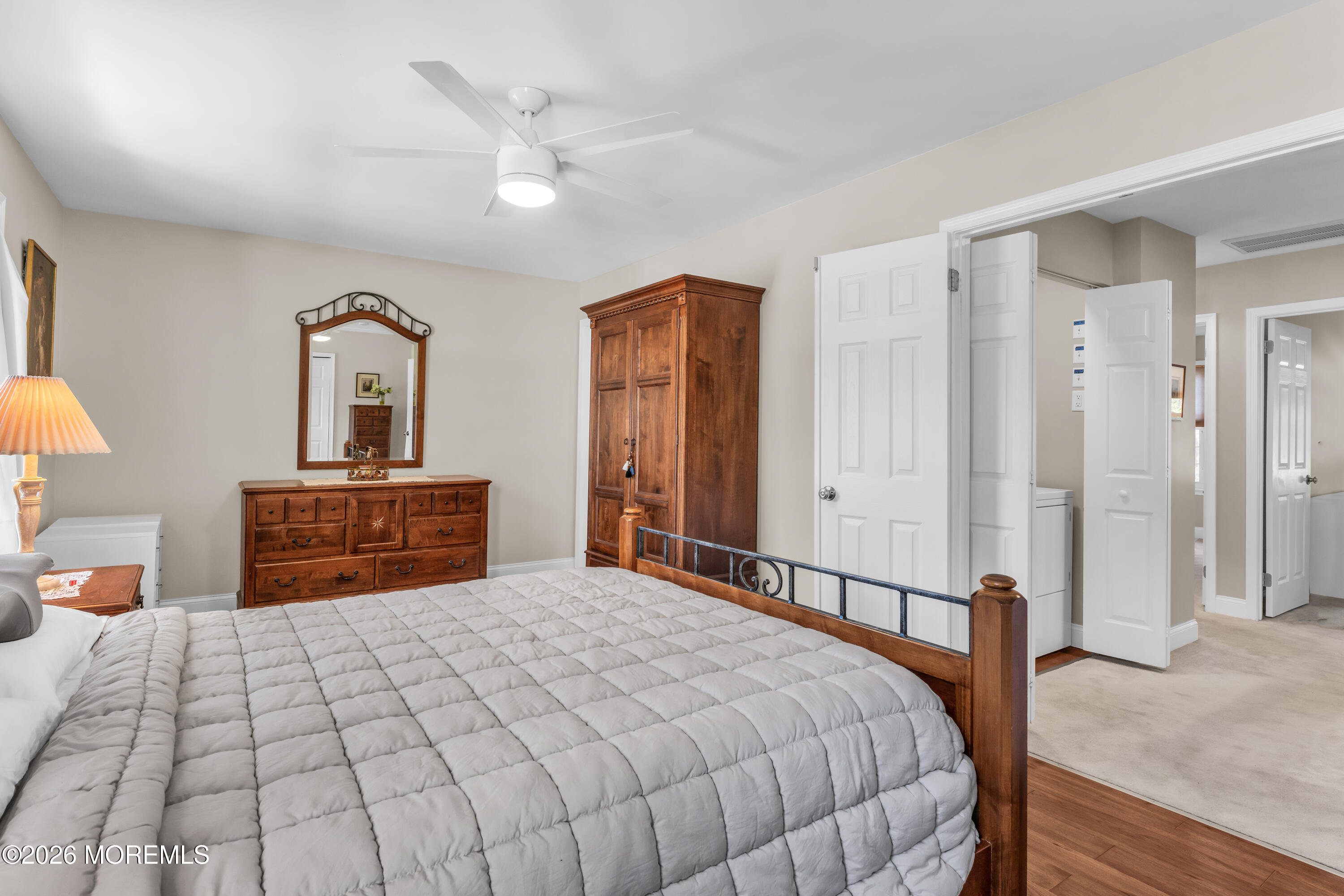 16 Vassar Place